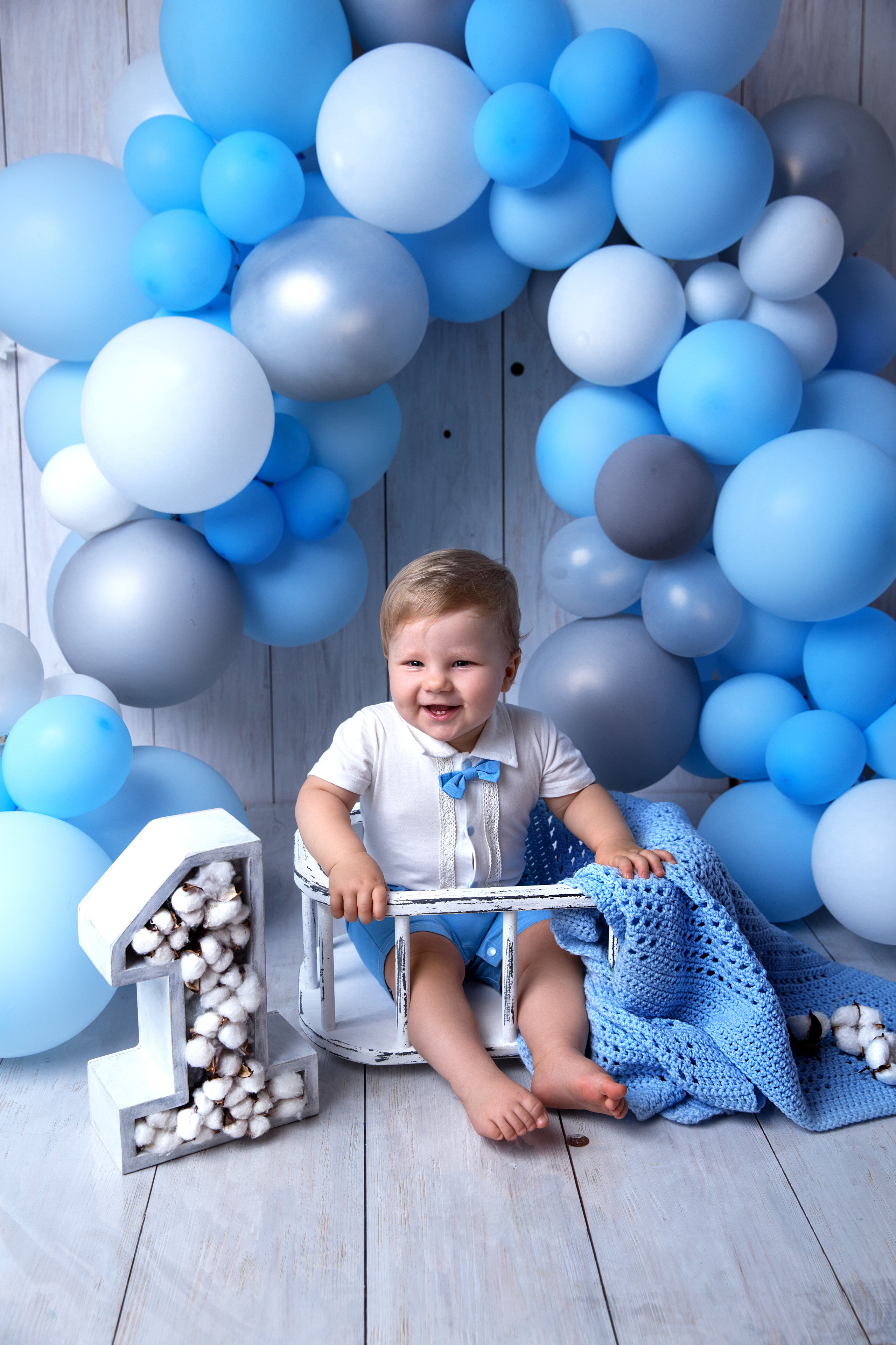 Фотосессия ГОДОВАСИЕ. Фотограф новорожденных, детей до года и беременных в Симферополе