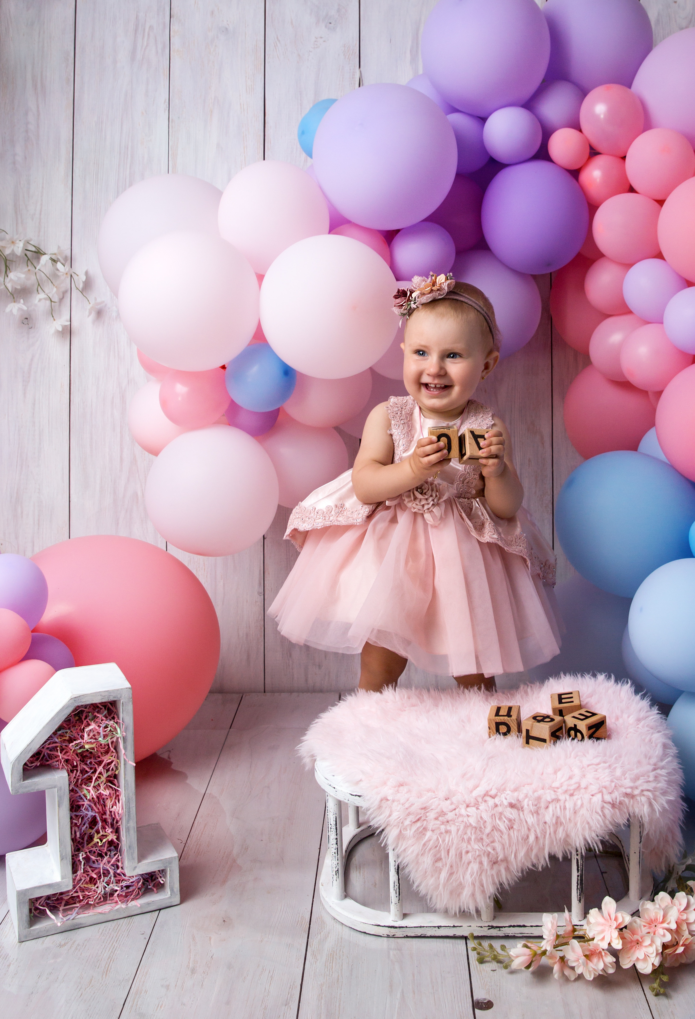 Фотосессия ГОДОВАСИЕ. Фотограф новорожденных, детей до года и беременных в Симферополе