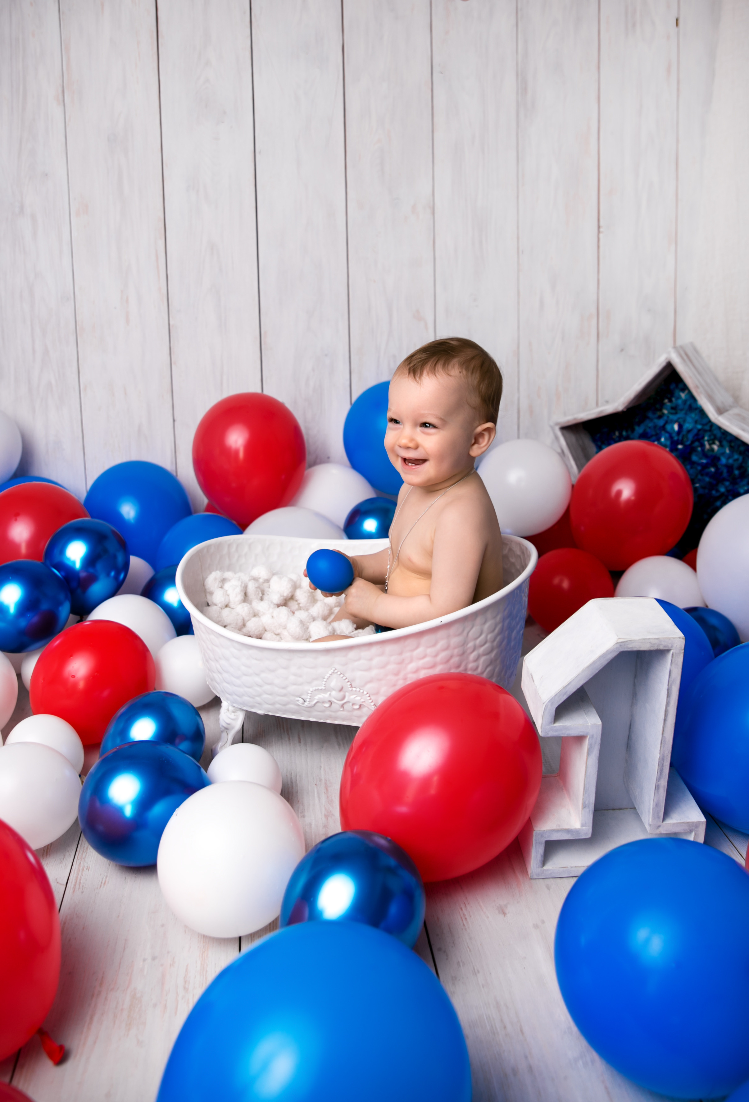 Фотосессия ГОДОВАСИЕ. Фотограф новорожденных, детей до года и беременных в Симферополе