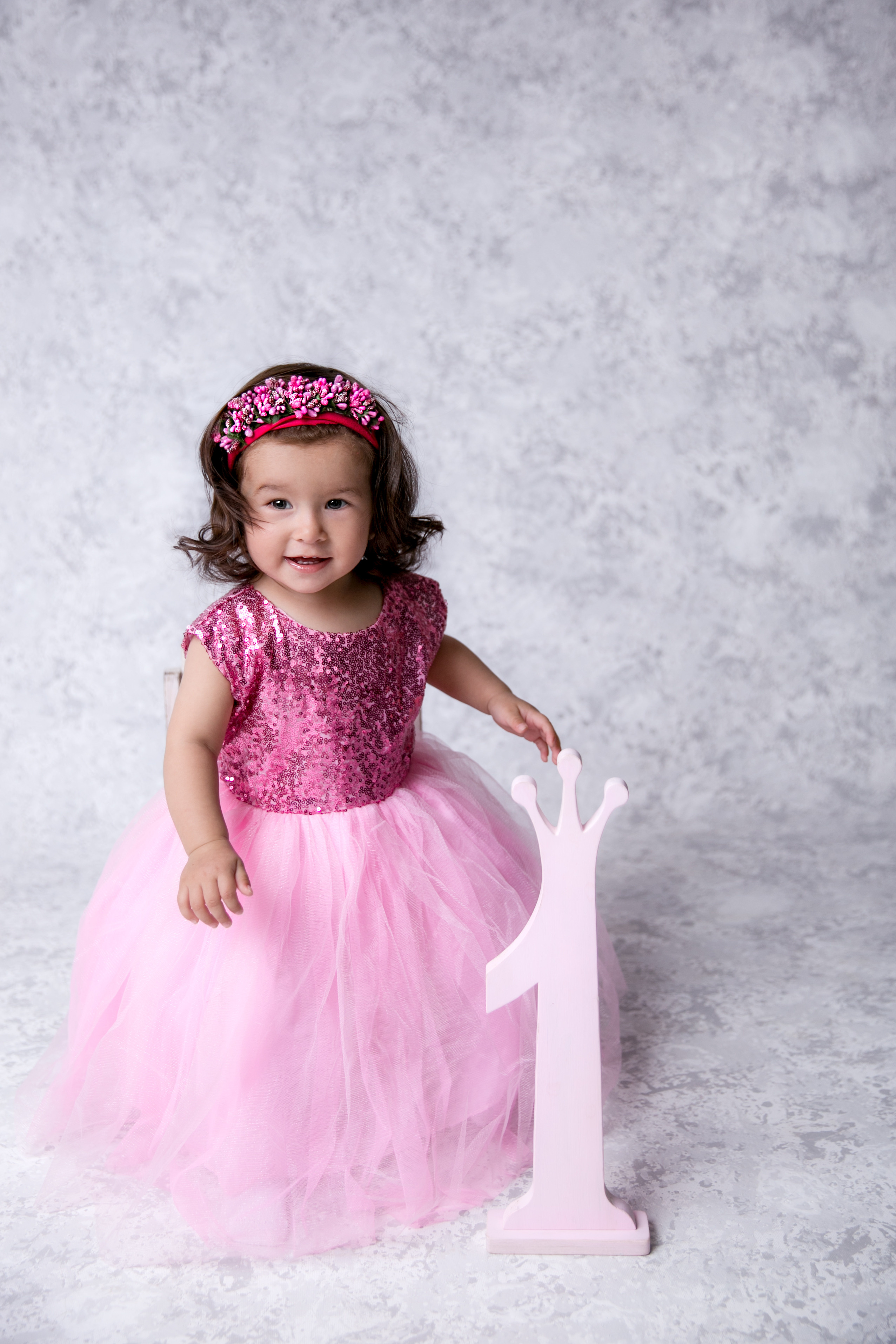 Фотосессия ГОДОВАСИЕ. Фотограф новорожденных, детей до года и беременных в Симферополе