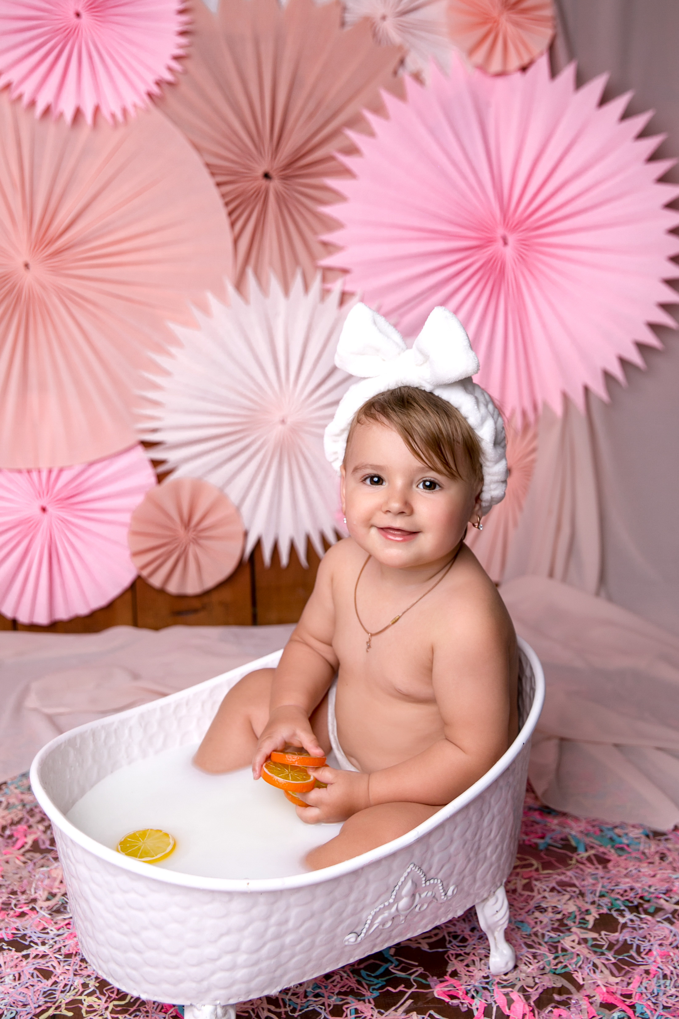 Фотосессия ГОДОВАСИЕ. Фотограф новорожденных, детей до года и беременных в Симферополе