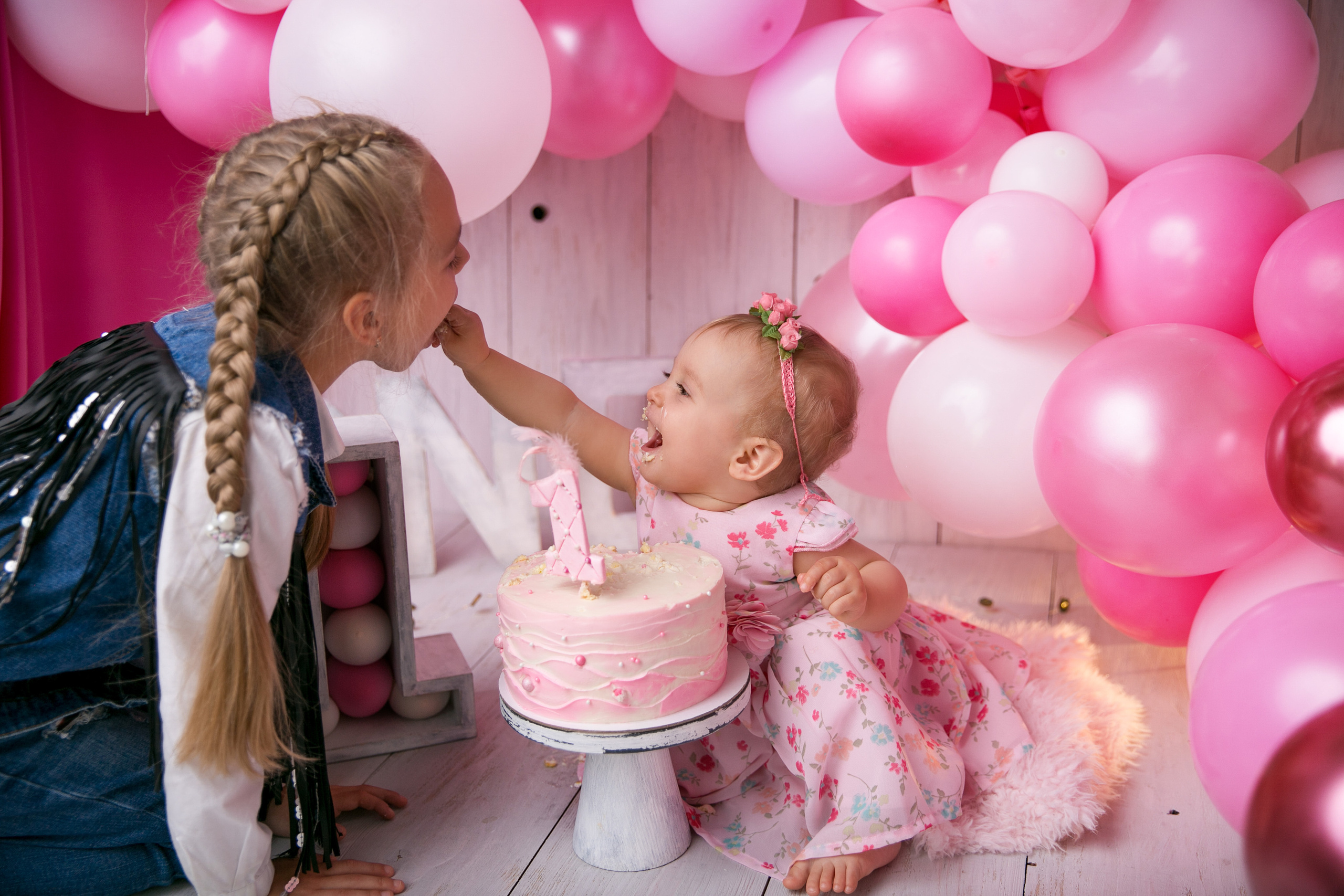 Фотосессия ГОДОВАСИЕ. Фотограф новорожденных, детей до года и беременных в Симферополе