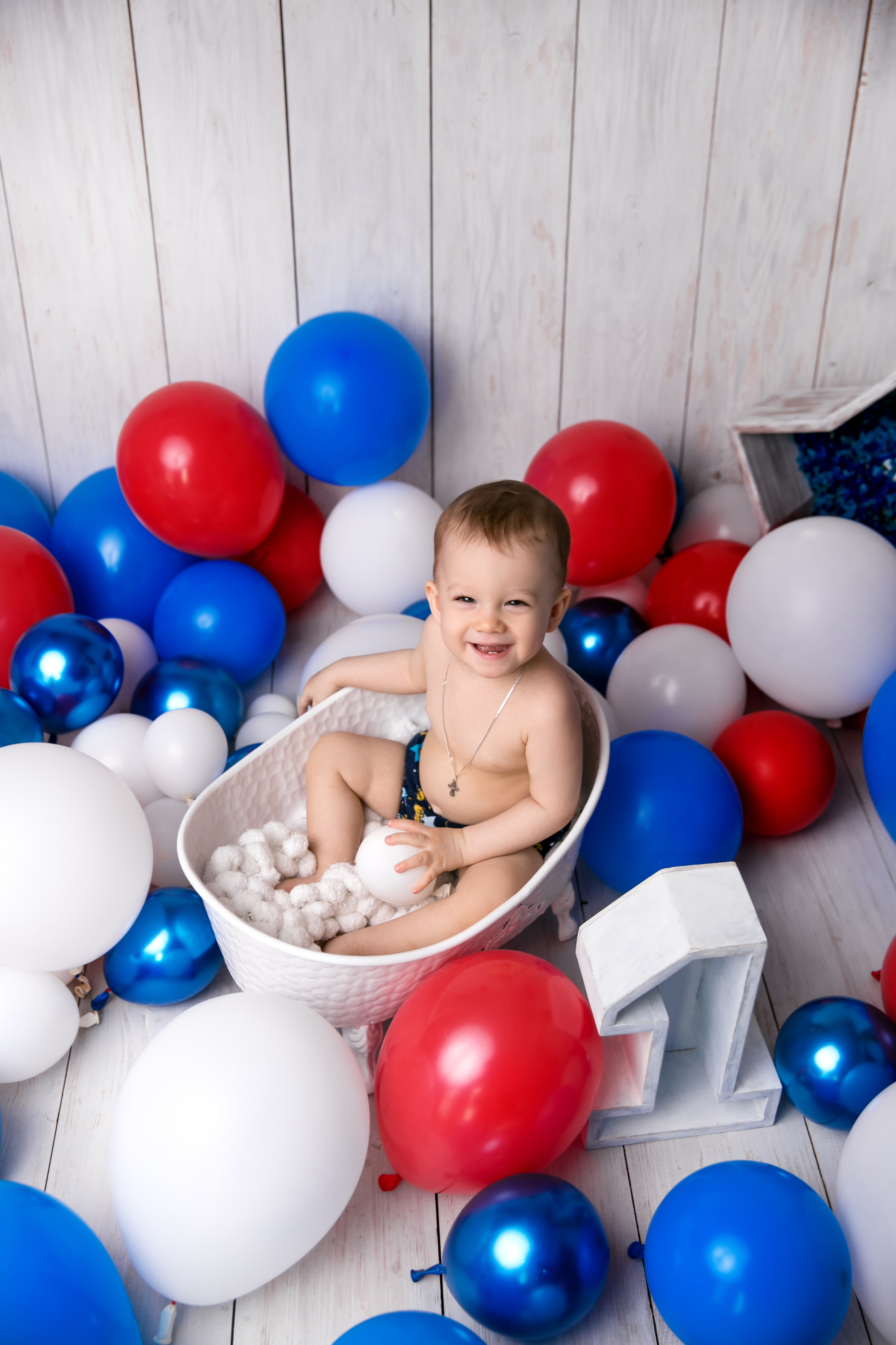 Фотосессия ГОДОВАСИЕ. Фотограф новорожденных, детей до года и беременных в Симферополе