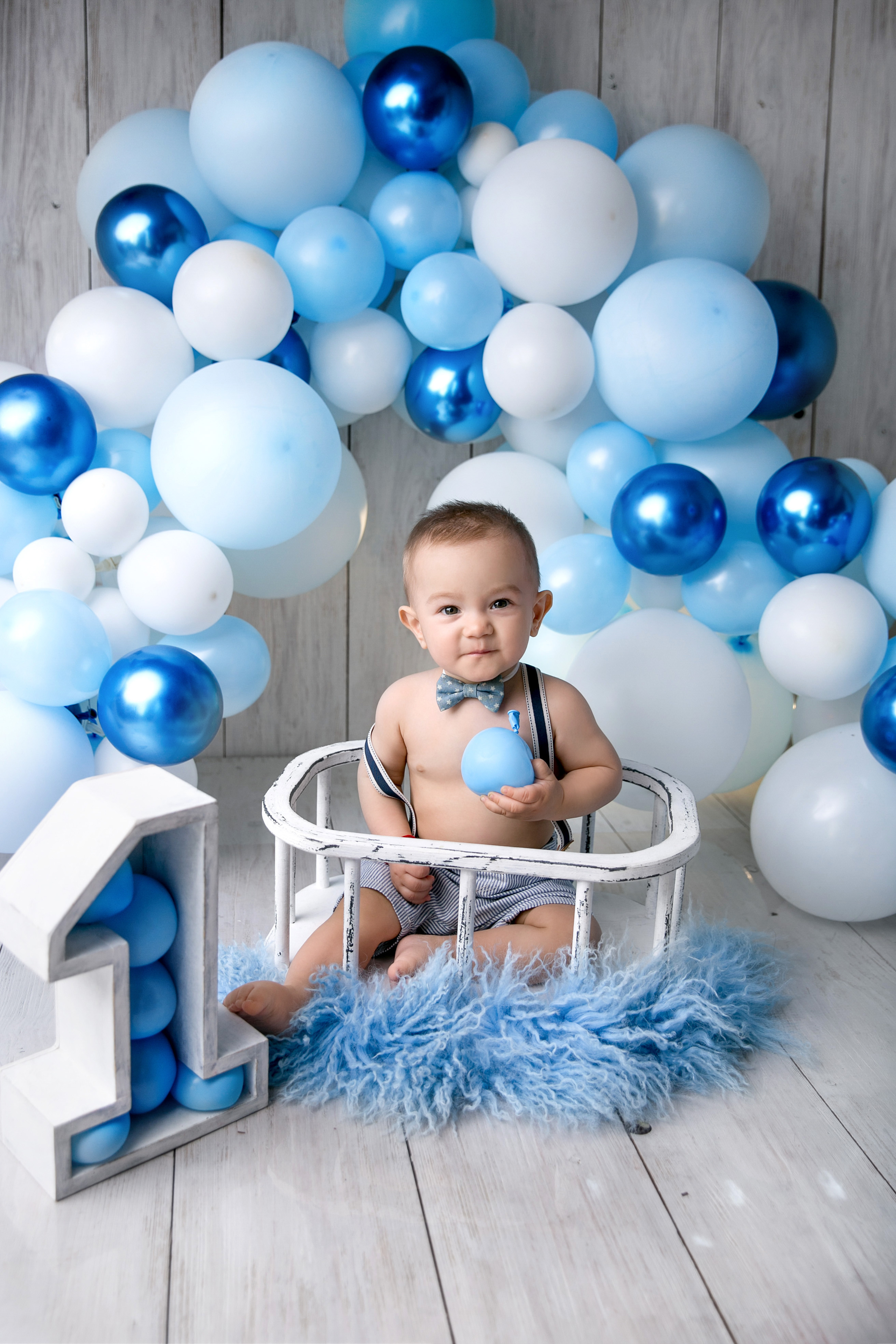 Фотосессия ГОДОВАСИЕ. Фотограф новорожденных, детей до года и беременных в Симферополе