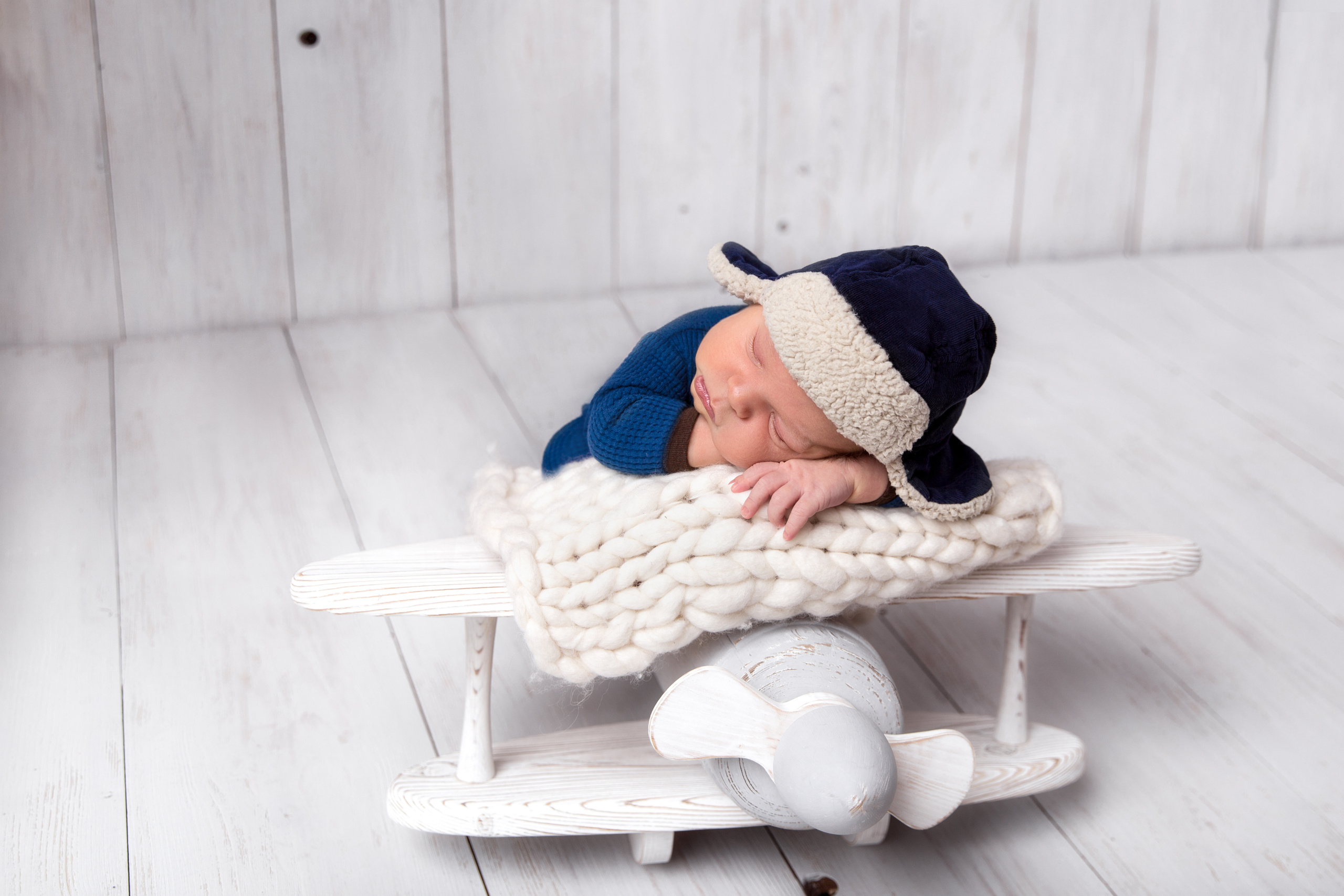 Фотосессия новорожденного (newborn). Фотограф новорожденных, детей до года и беременных в Симферополе