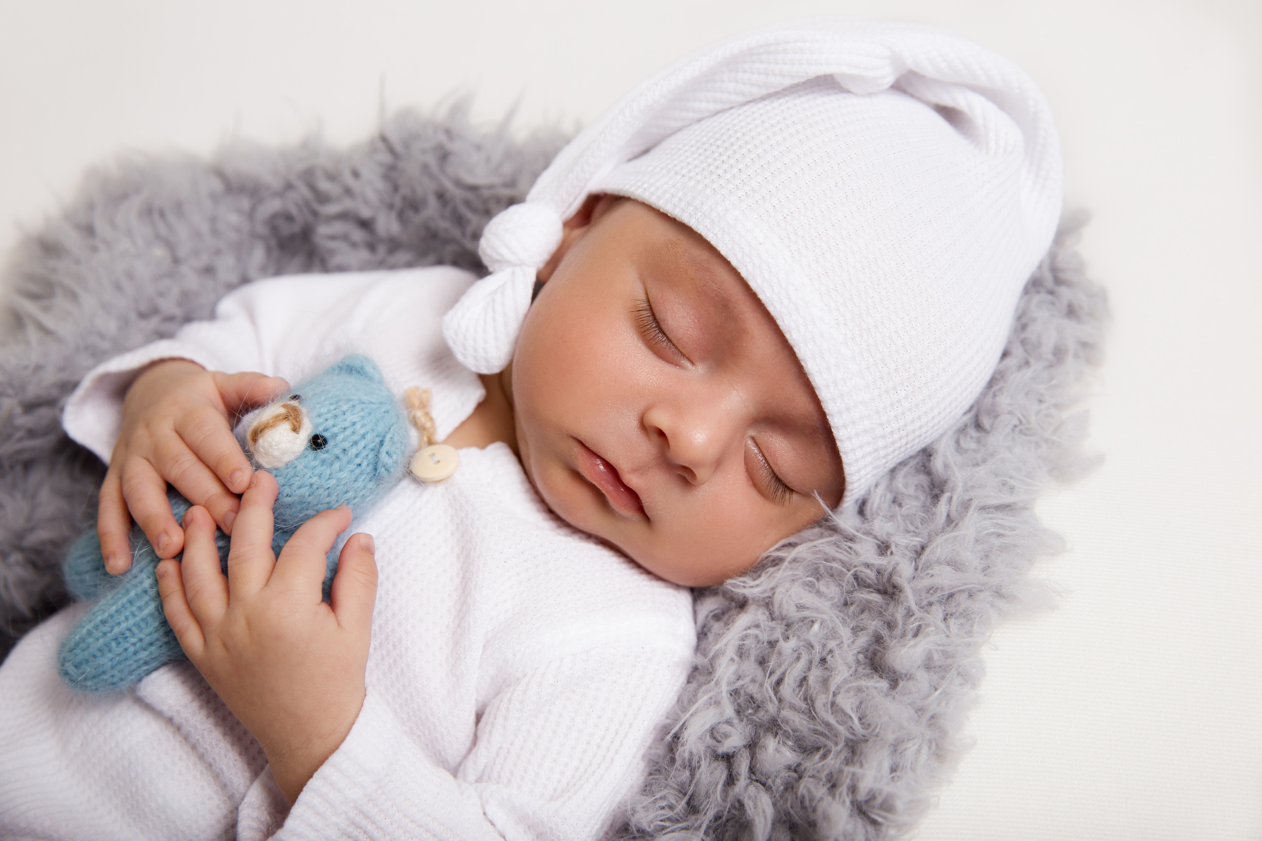 Фотосессия новорожденного (newborn). Фотограф новорожденных, детей до года и беременных в Симферополе