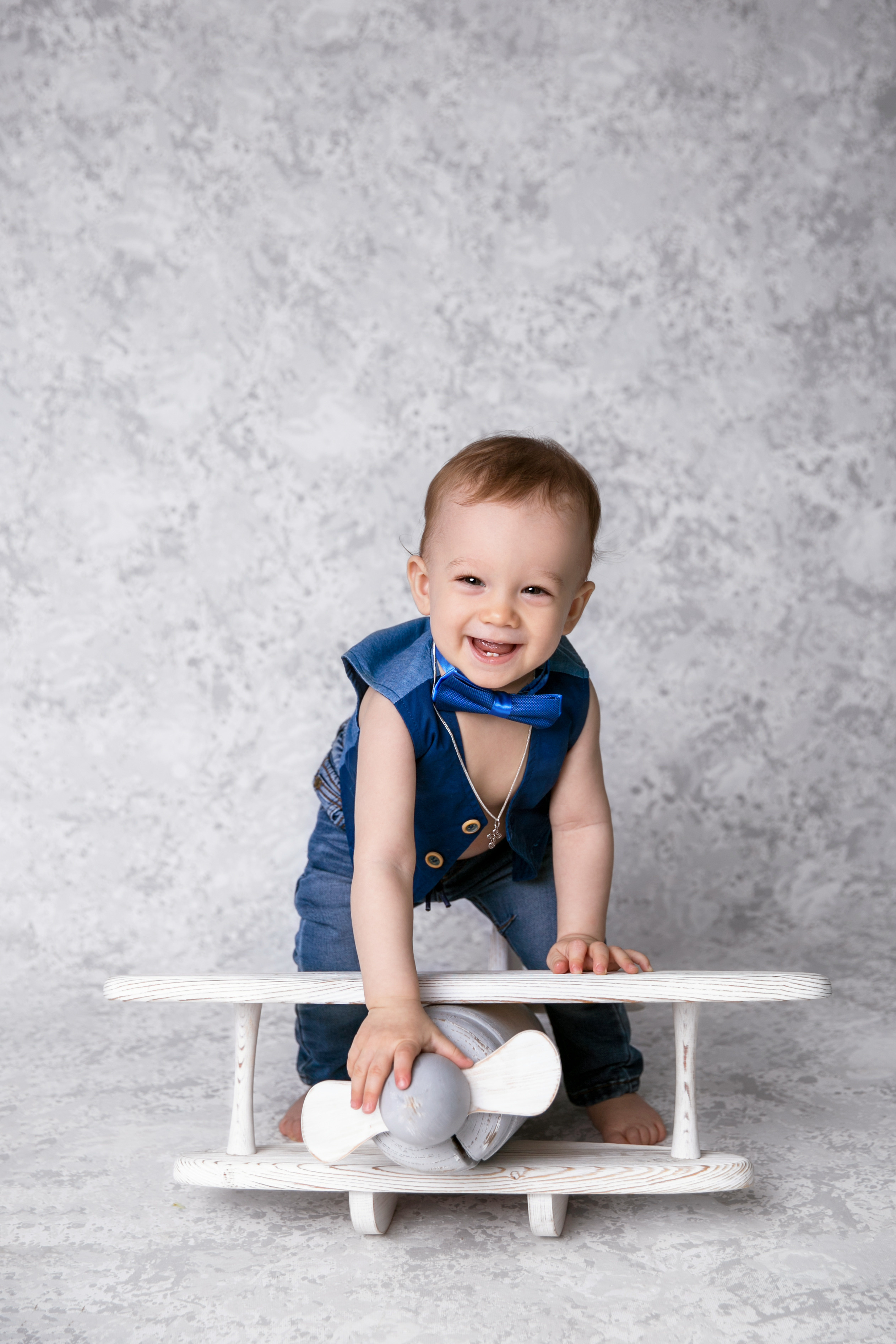 Фотосессия ГОДОВАСИЕ. Фотограф новорожденных, детей до года и беременных в Симферополе