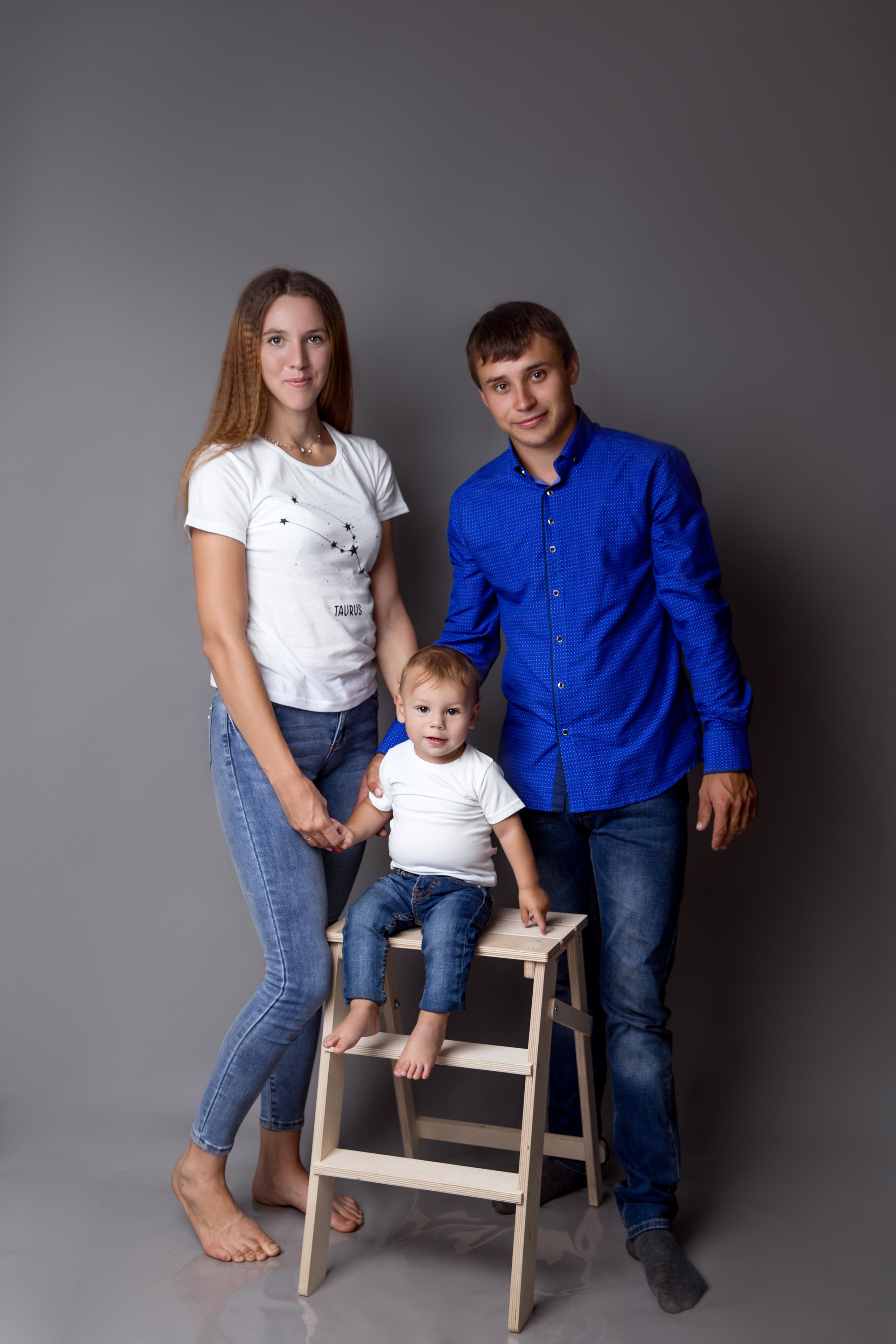 Фотосессия ГОДОВАСИЕ. Фотограф новорожденных, детей до года и беременных в Симферополе