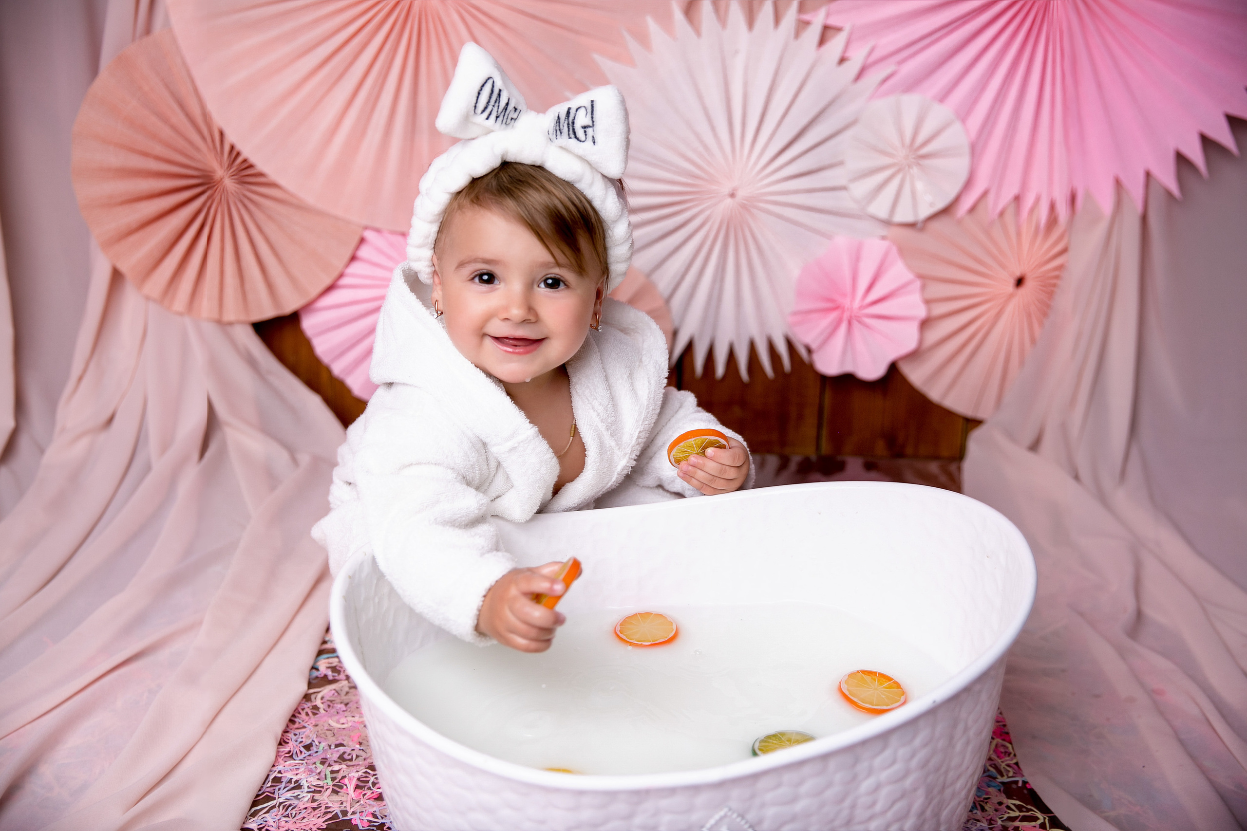 Фотосессия ГОДОВАСИЕ. Фотограф новорожденных, детей до года и беременных в Симферополе