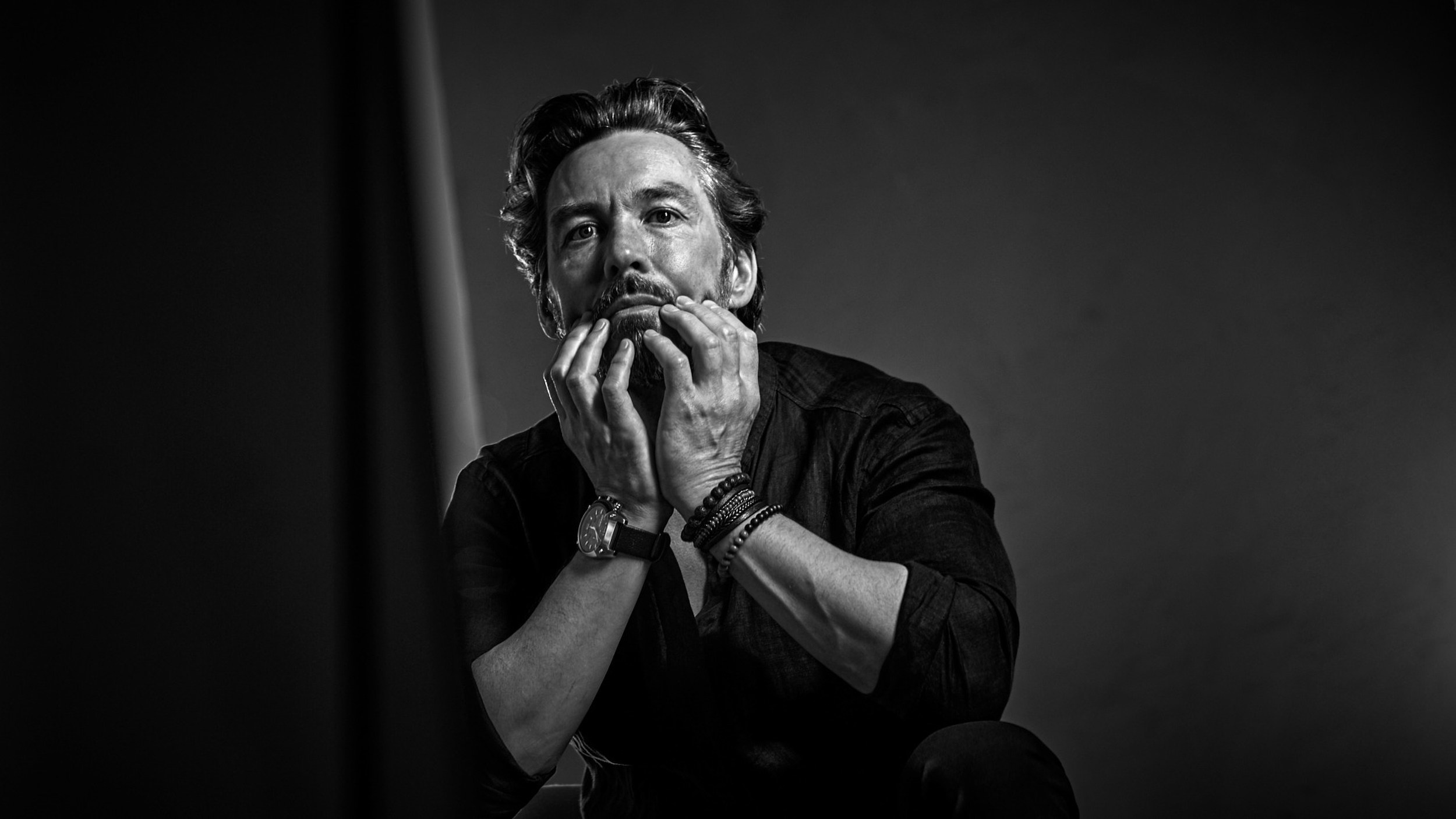 Мужская фотосессия в Москве — стильно и профессионально