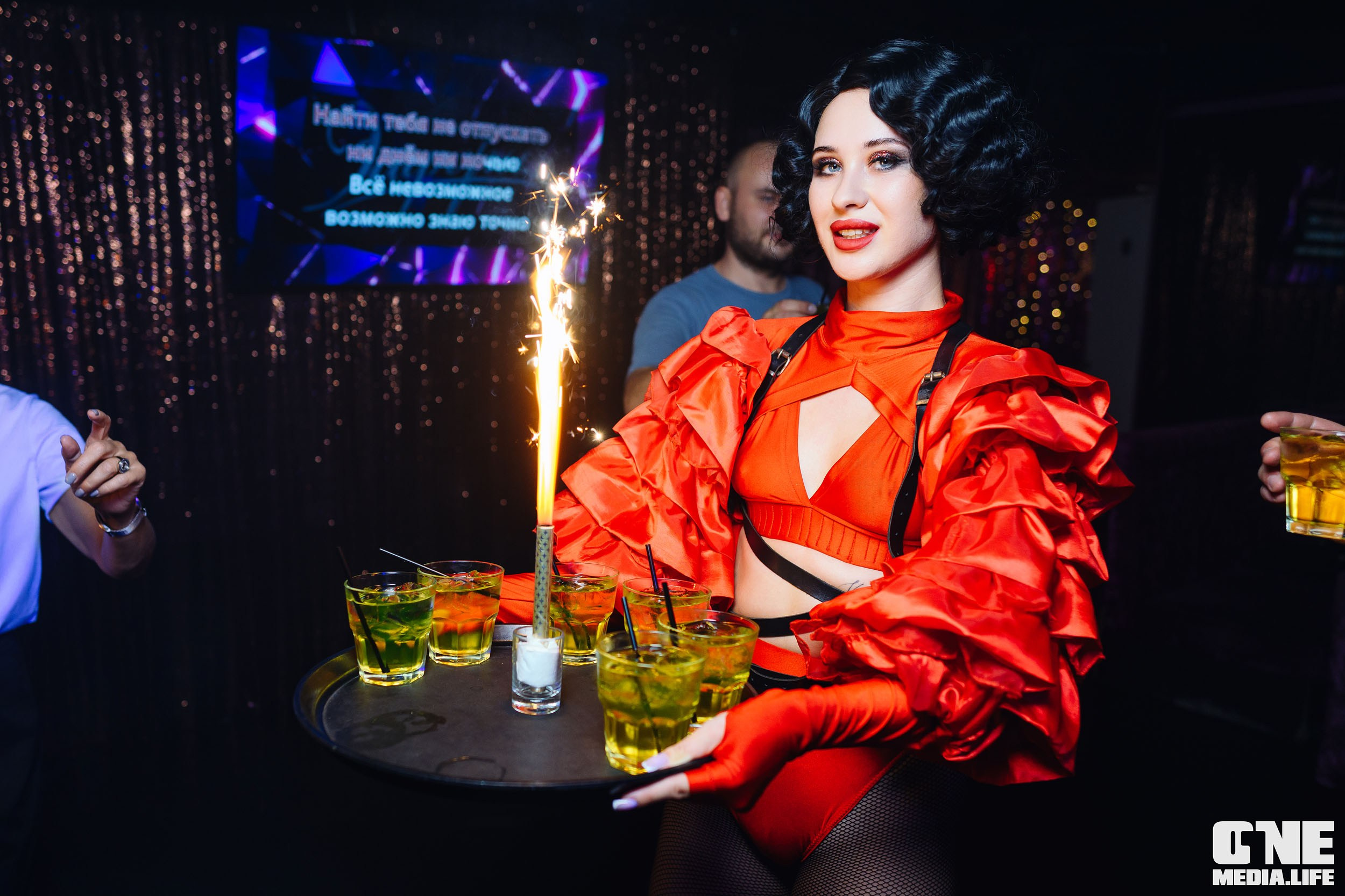 Фоторепортаж из караоке-клуба Эйфория. One Media Life: фоторепортажи, фотоотчеты с мероприятий и заведений