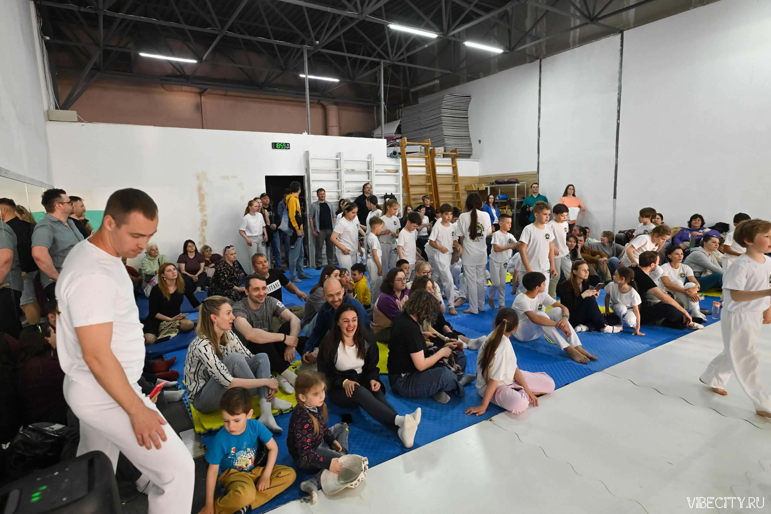 Capoeira: 4-е batizado e Troca de cordao. VIBECITY.RU Вайб Сити Ру Фоторепортажи Фотоотчеты Калининград