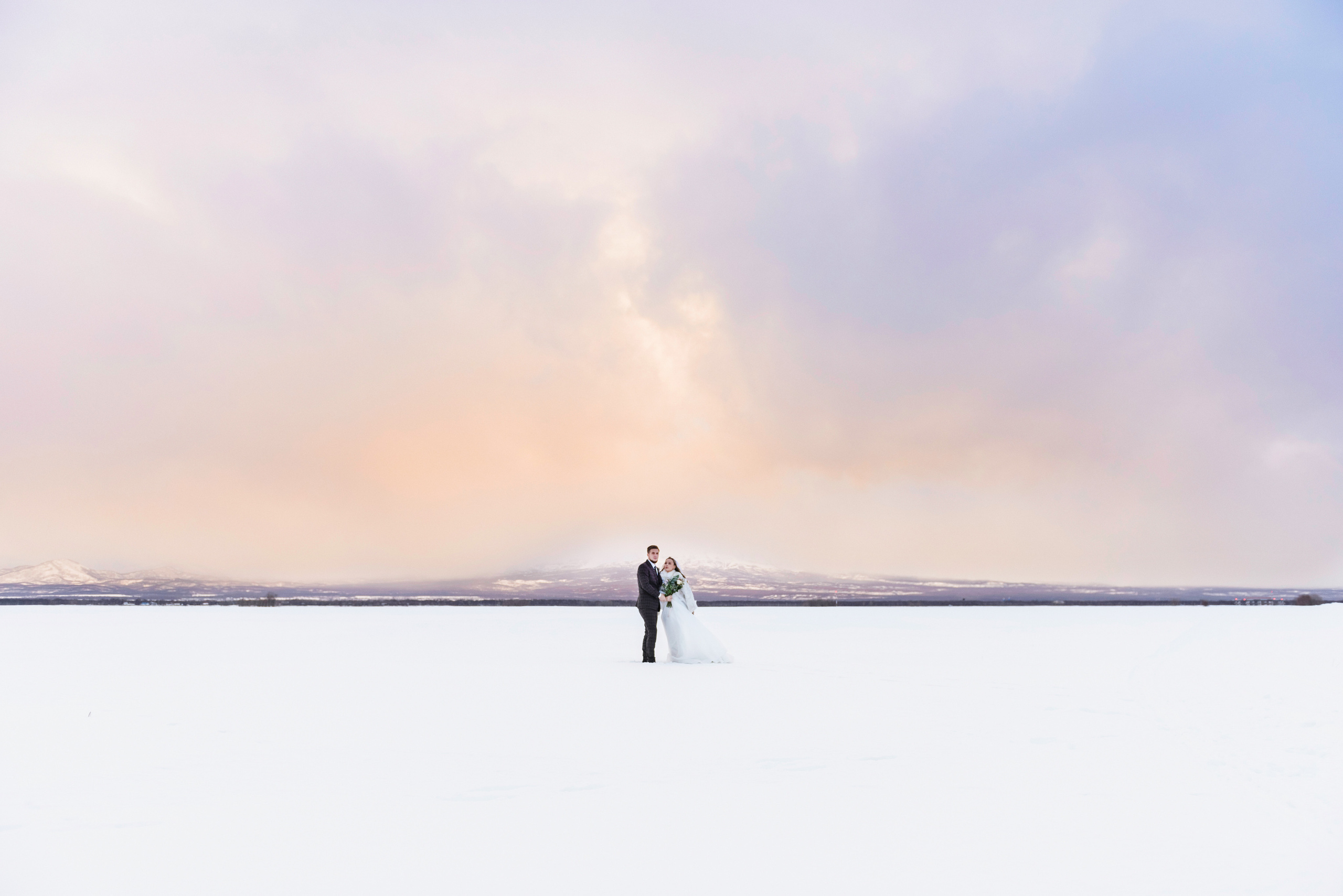 #timphoto41 #свадебныйфотографкамчатка #свадебныйфотограф #свадьбамечты #свадьбанакамчатке