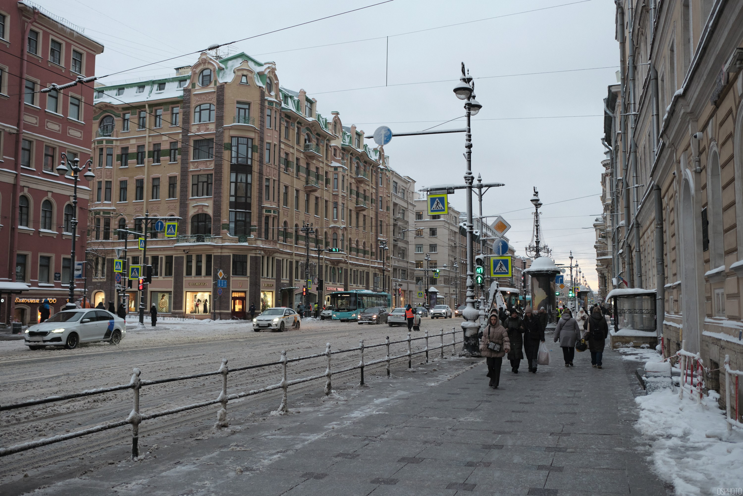 Снег и туман в Санкт-Петербурге. Фотографъ Сергѣевъ. Поймать мгновеніе