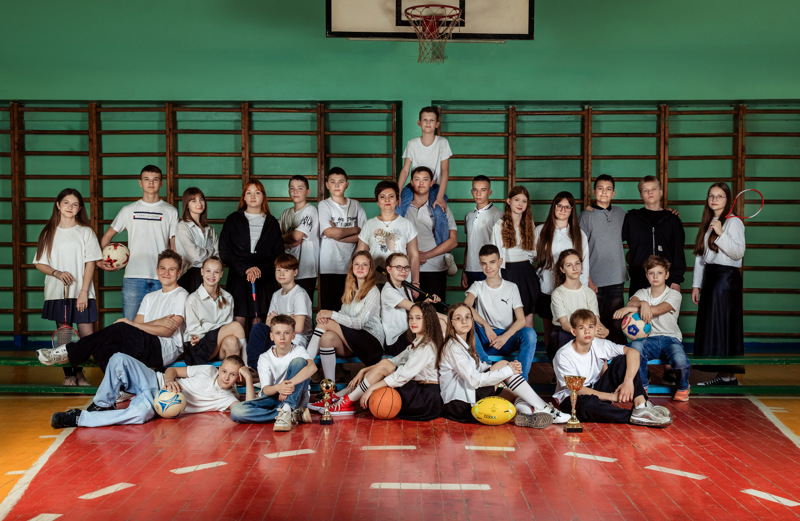 Старшая школа. Выпускные школьные фотоальбомы для школ и детских садов в Волгограде и Волжском