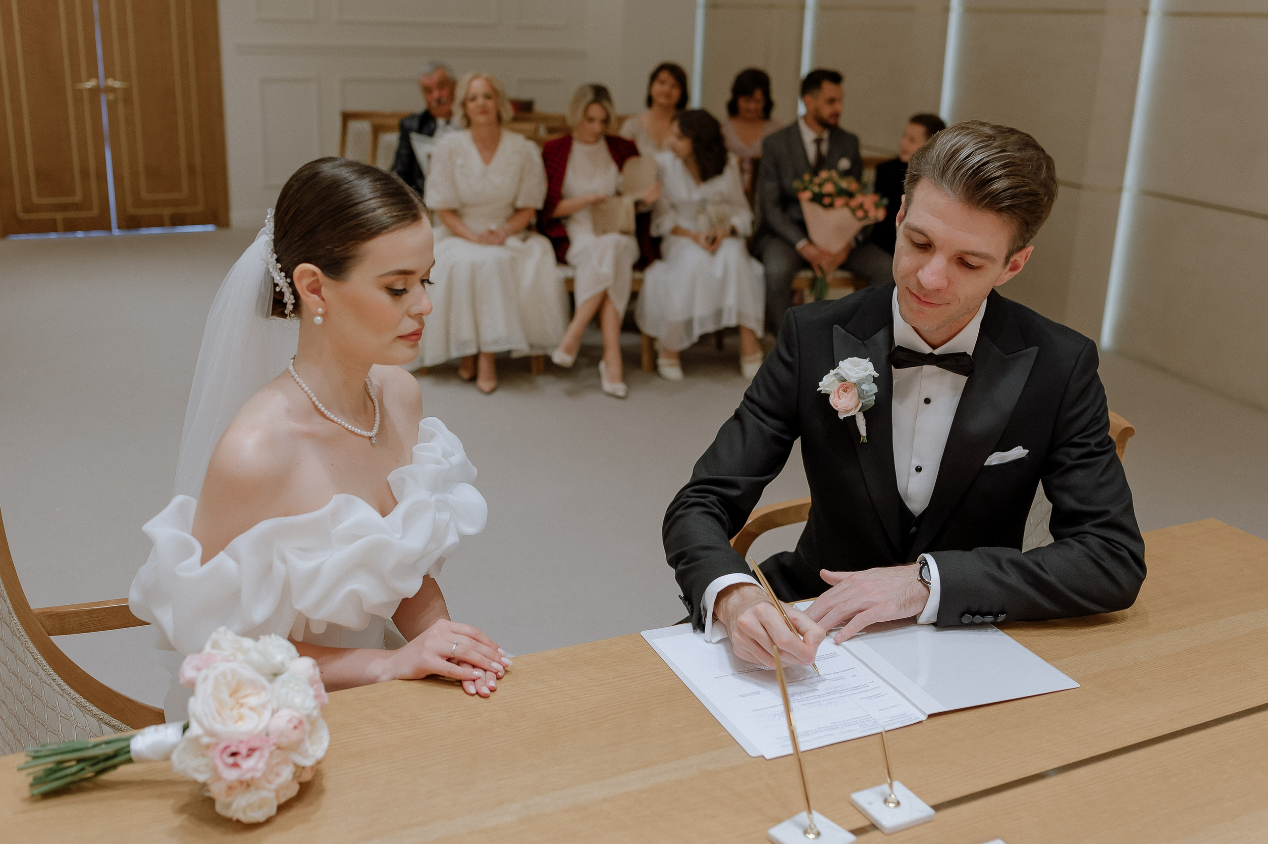 Роспись в Крокус сити ТЦ Вегас