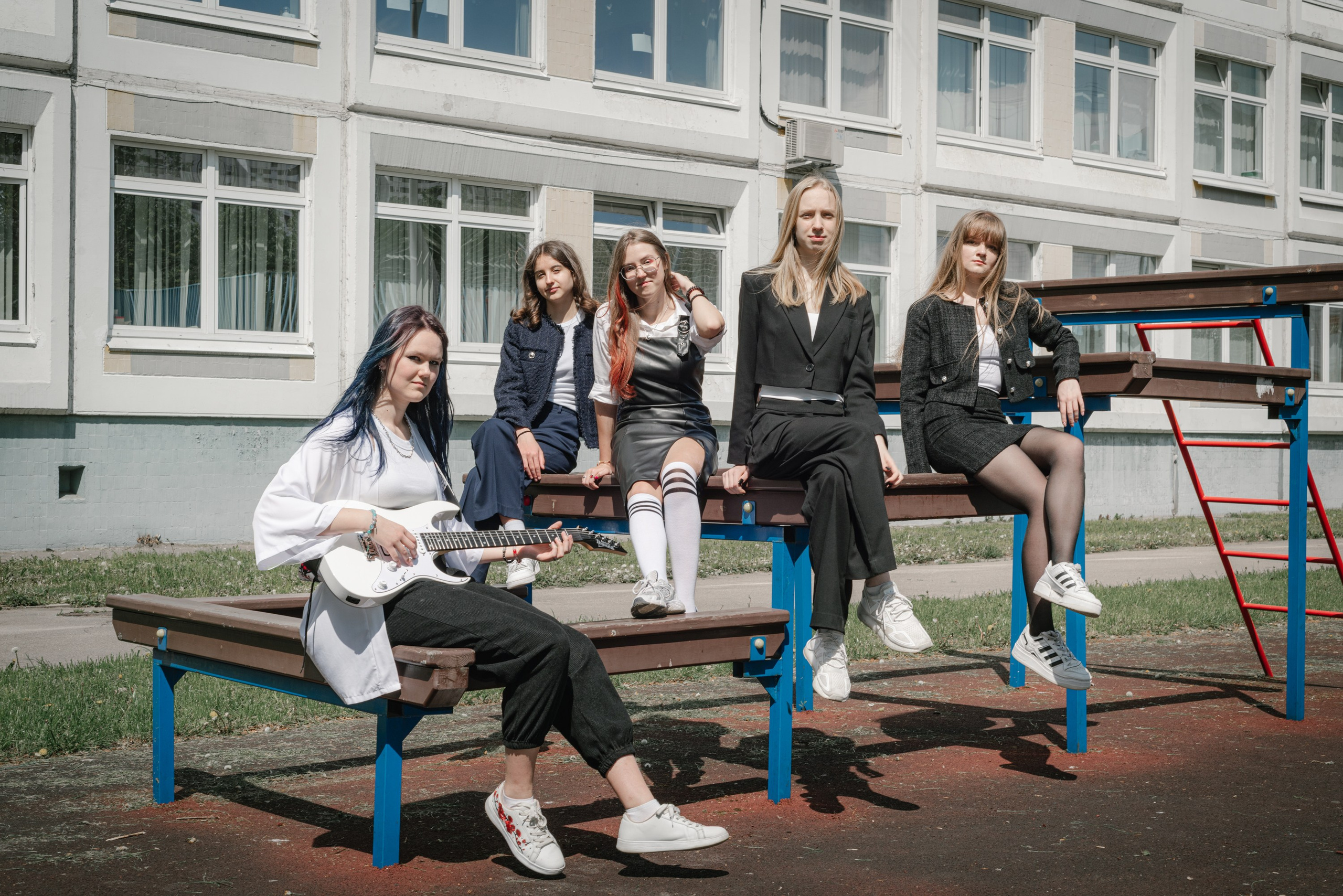 Выпускной альбом 9А класса — фотосессия, видео, репортаж и пожелания в Москве. MILATE — выпускные альбомы, фотосессии и видео в Москве