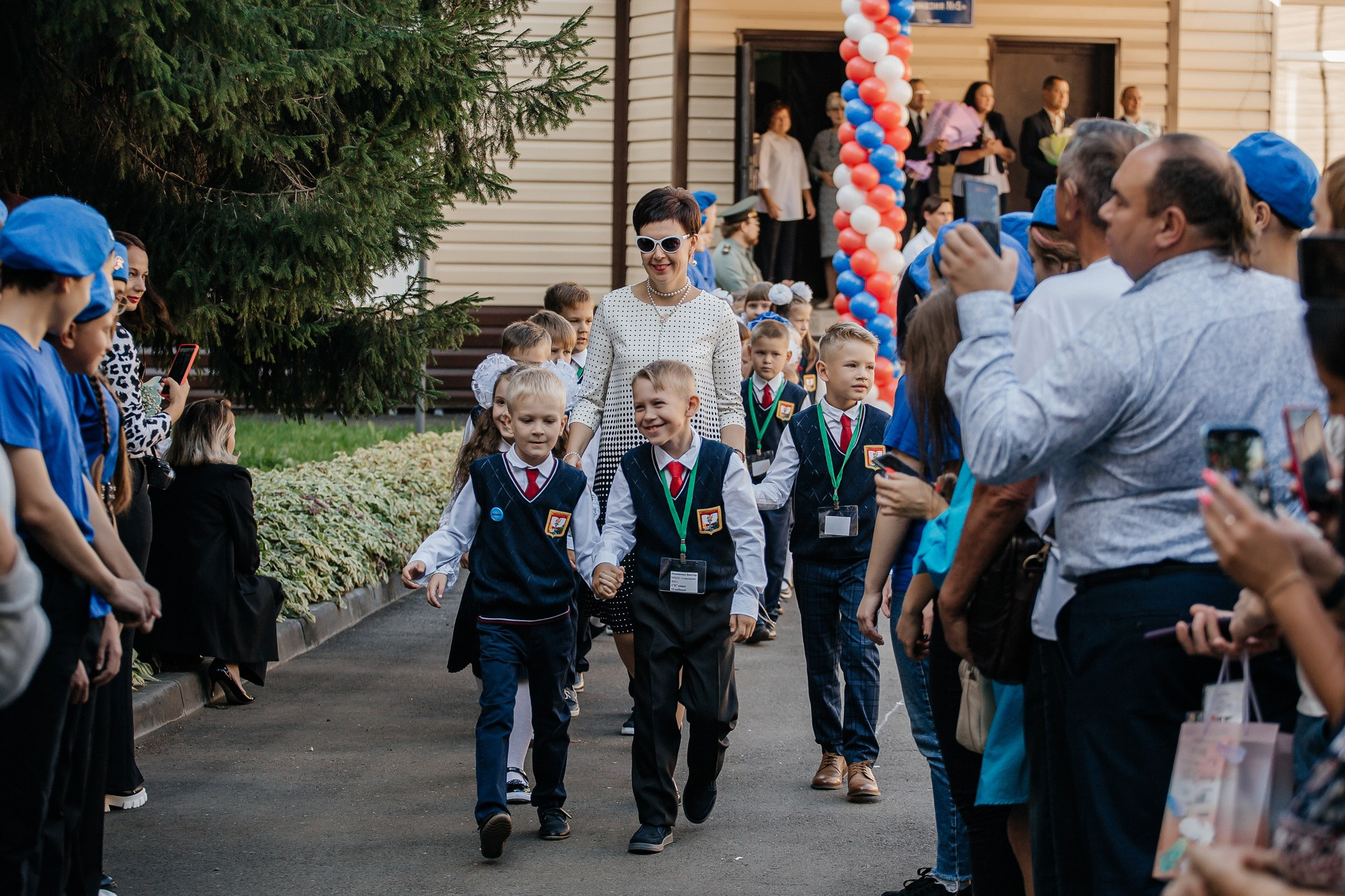 1 сентября. Свадебный репортажный и фуд фотограф в Барнауле Гайфулин Виталий
