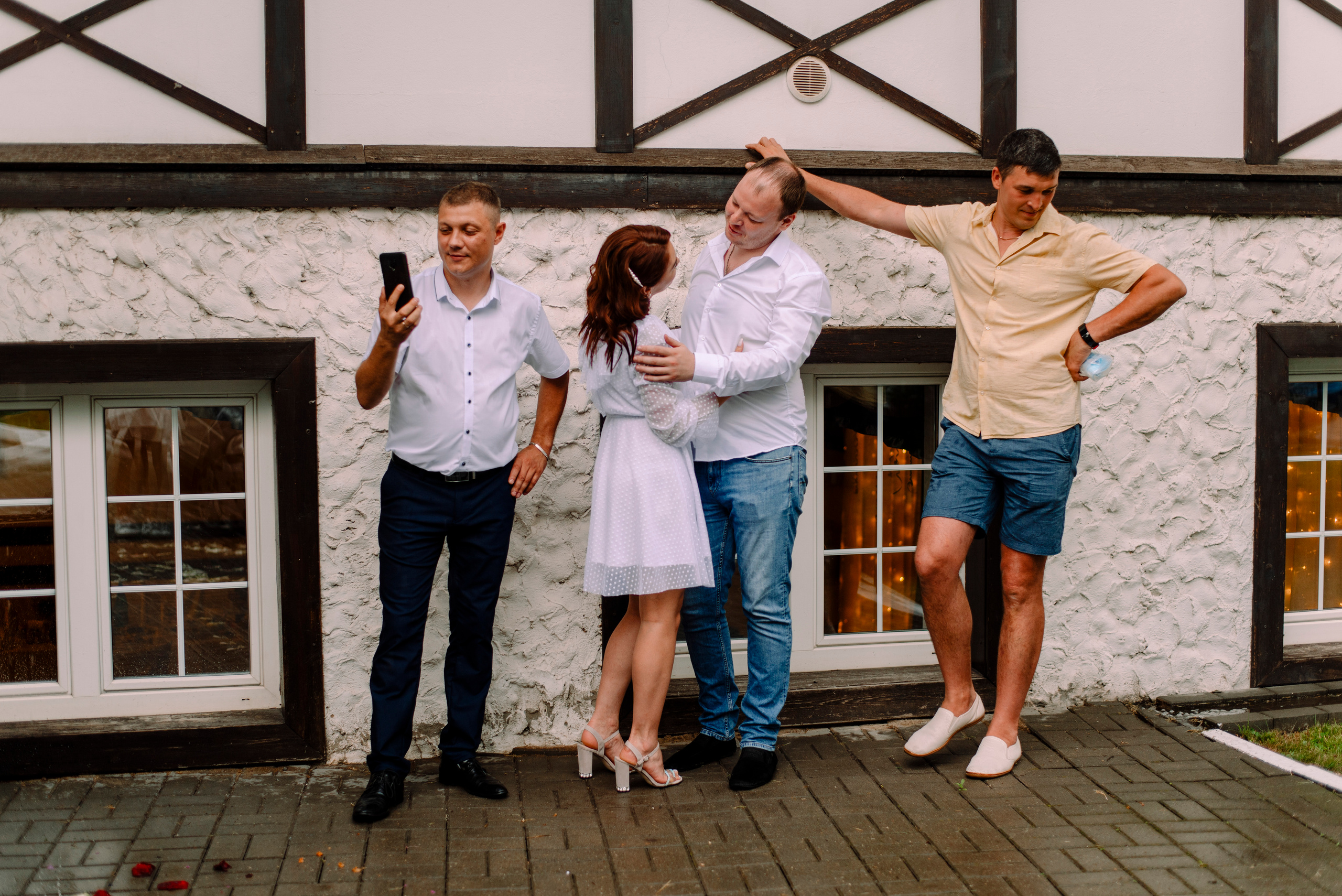 Поцелуи под дождем. Семейный и свадебный фотограф в Рязани Лиза Голованова