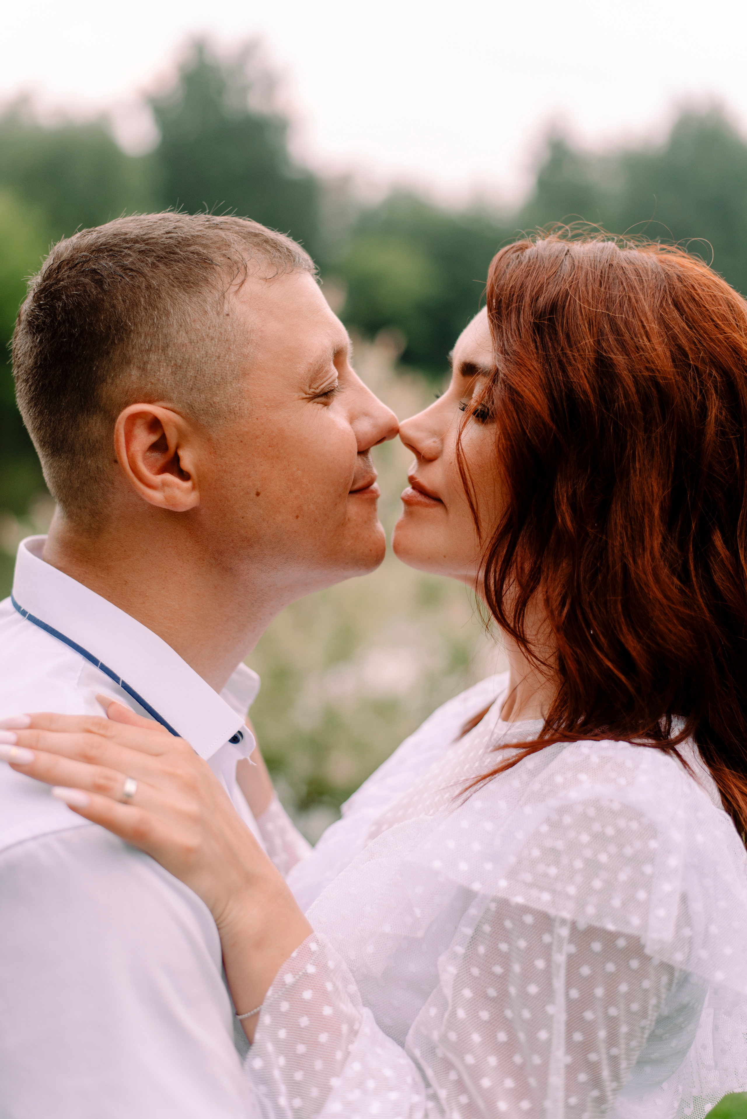 Поцелуи под дождем. Семейный и свадебный фотограф в Рязани Лиза Голованова