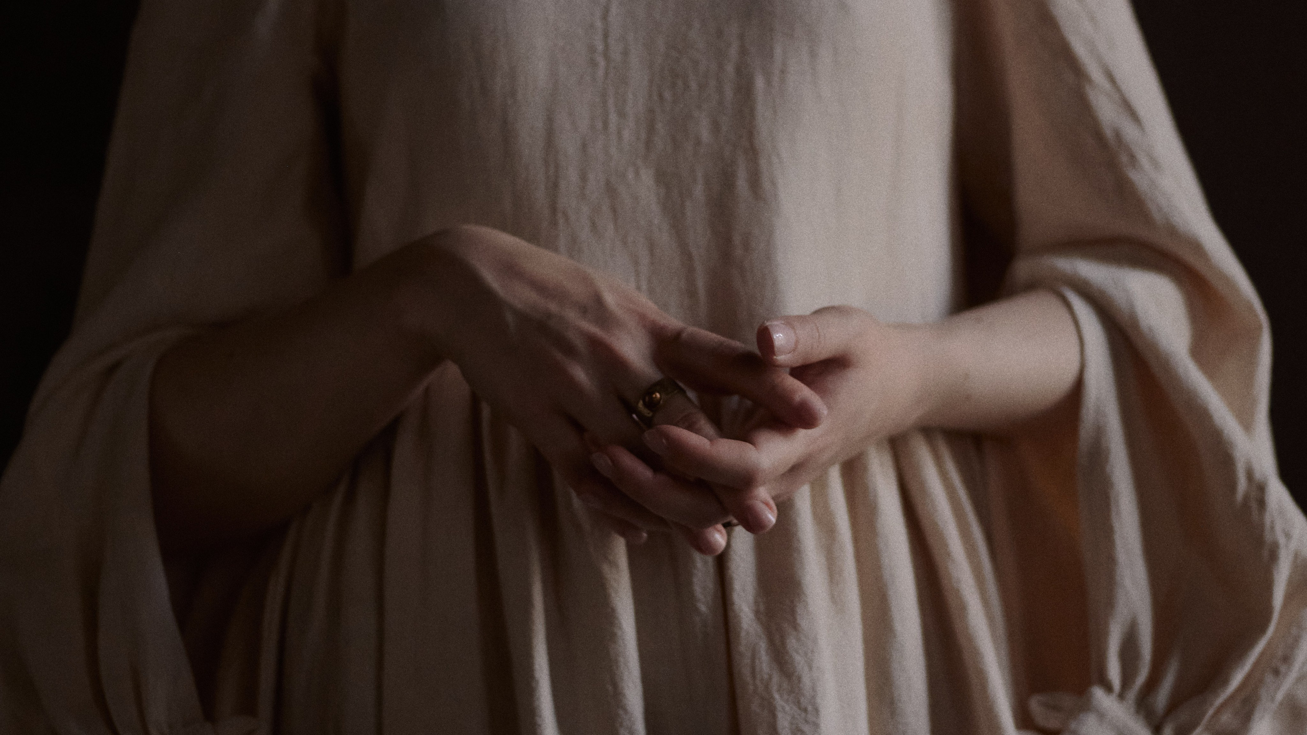 По мотивам Возрождения. Фотограф лавстори Москва/МО Приятелева Ангелина