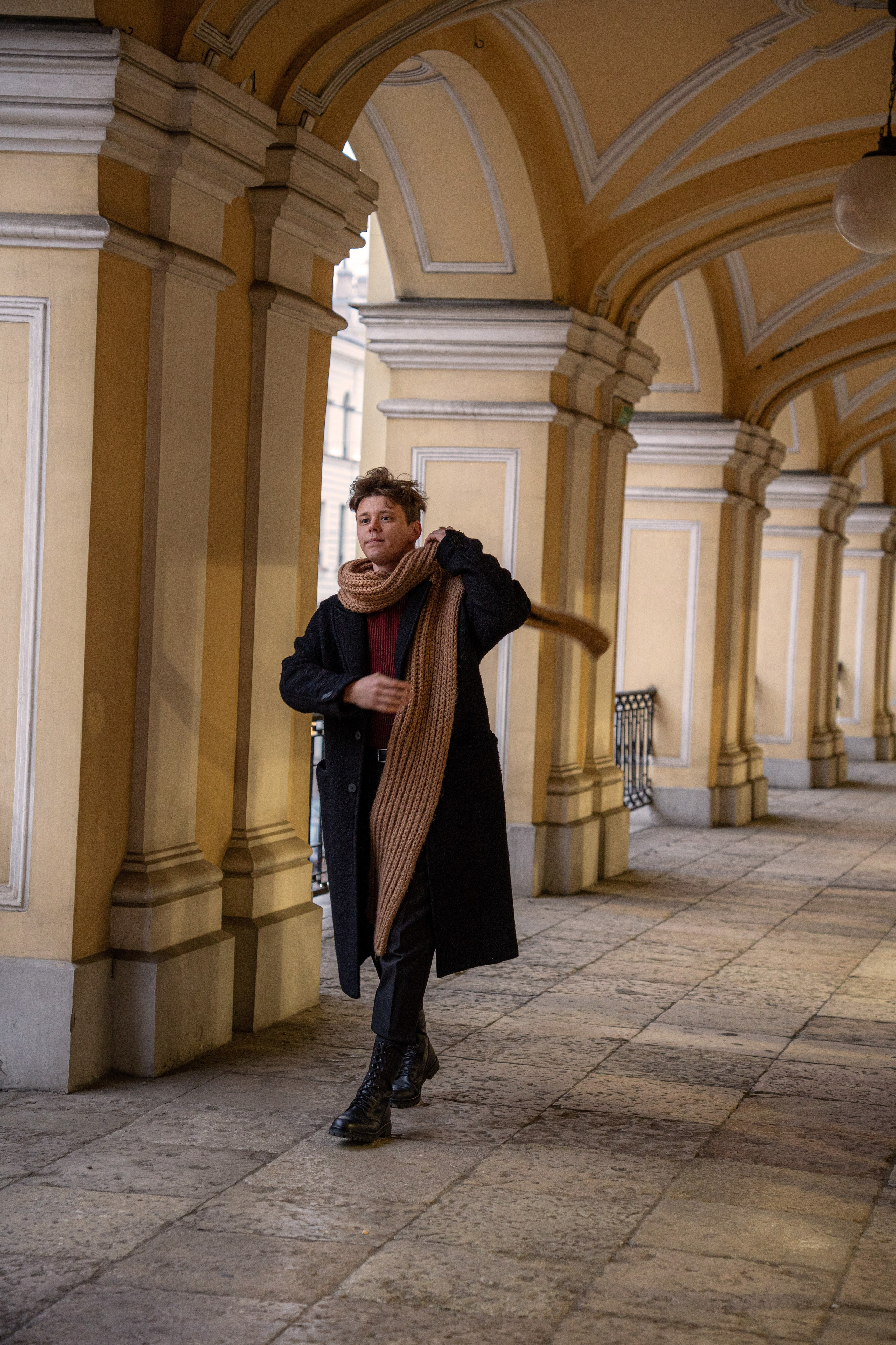 Фотосессия на улице. Прогулка в городе. Фотосессия для Павла. Студийный и портретный фотограф в САНКТ-ПЕТЕРБУРГЕИрина Махаон