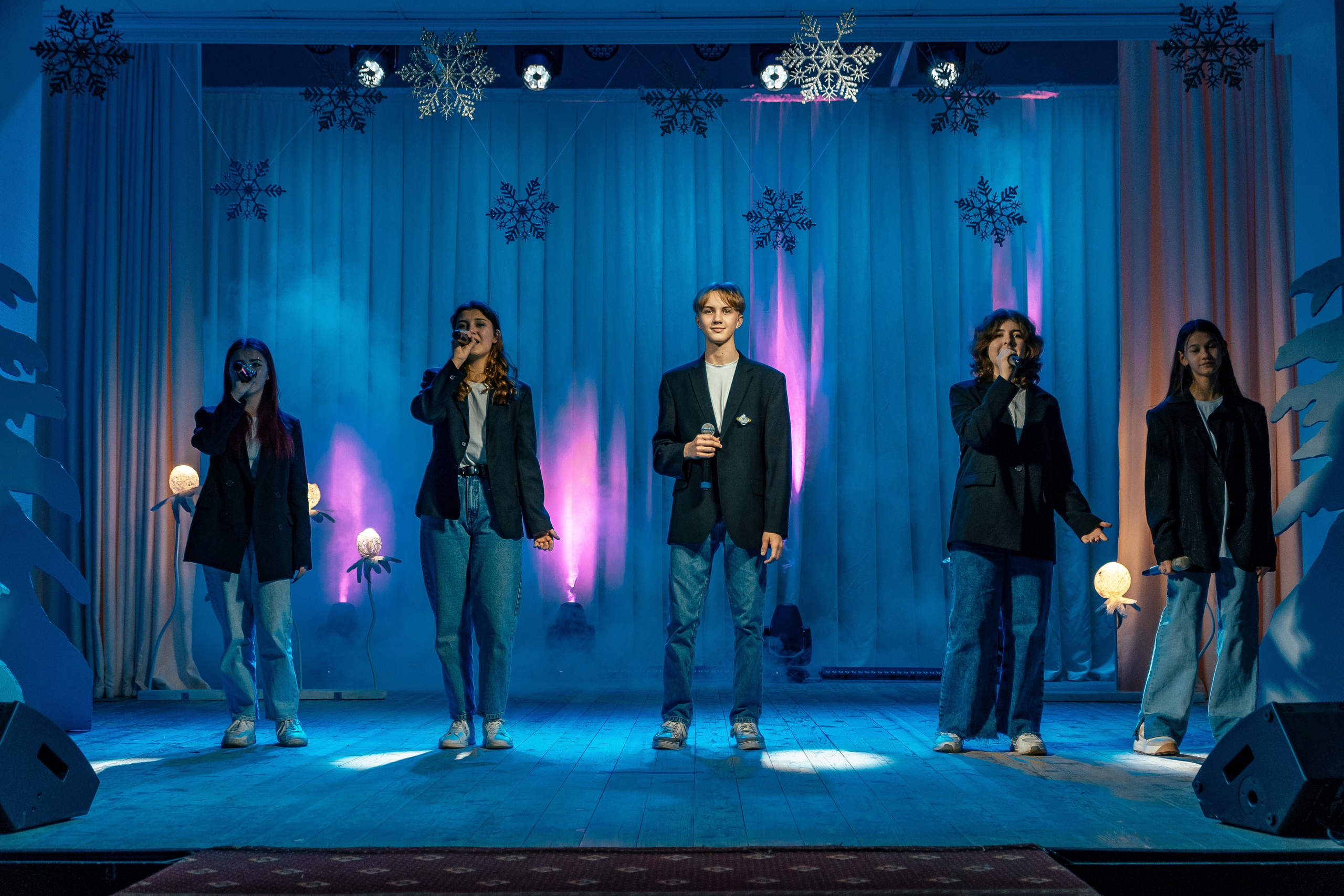 «Новый год к нам мчится». Новотитаровский Дом культуры