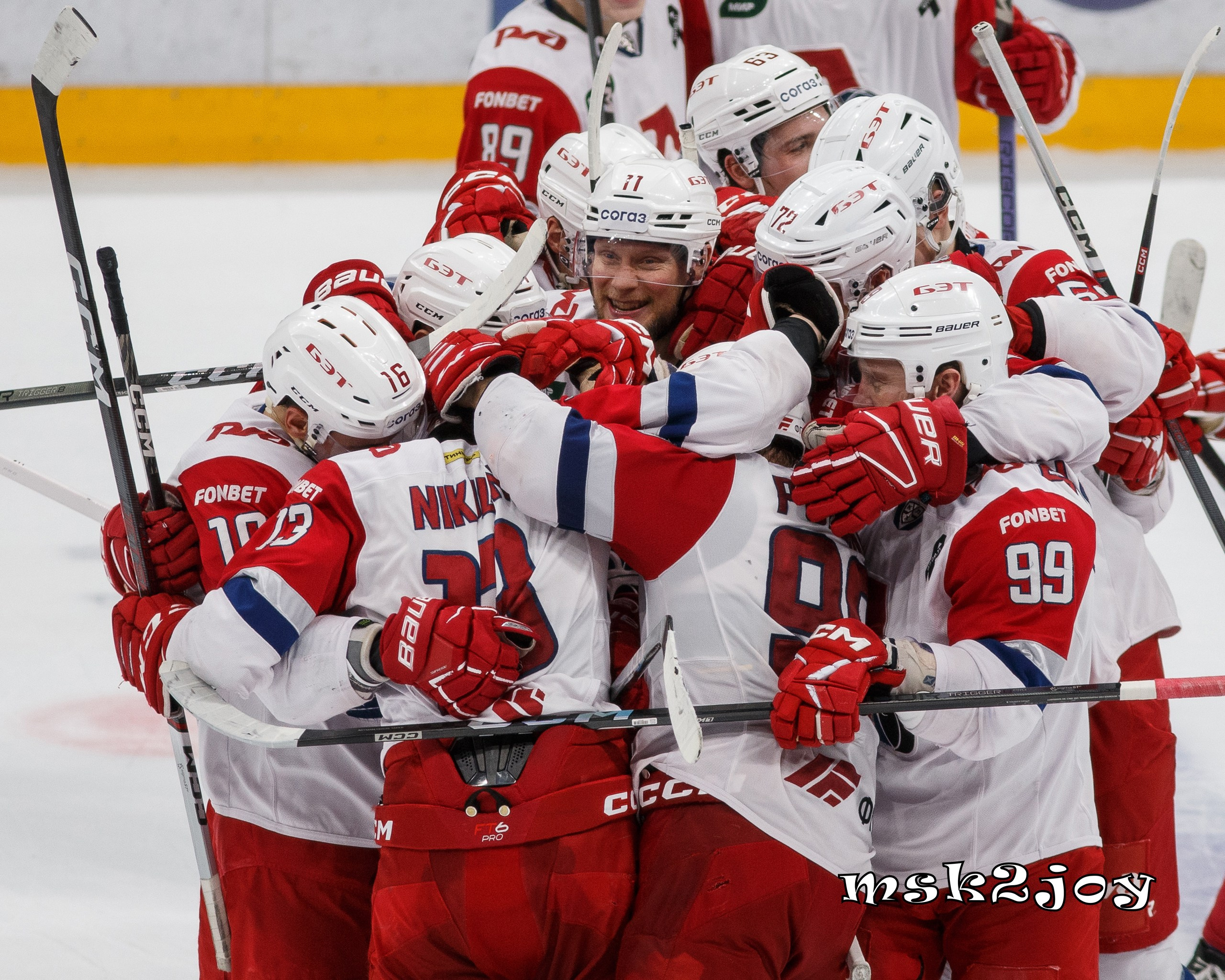 Фоторепортаж. КХЛ. «Динамо» (Москва) — «Локомотив» (Ярославль). Михаил Тоцкий портретный и репортажный фотограф в Москве
