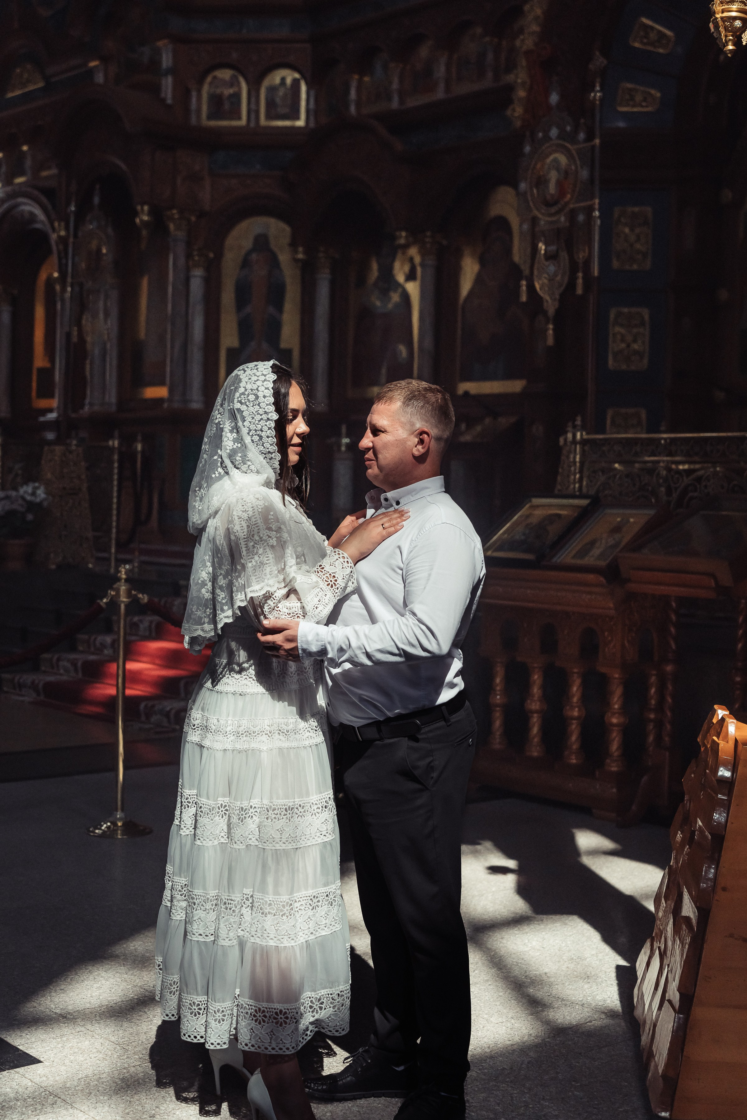 Профессиональная фотосъемка в храме в Воронеже