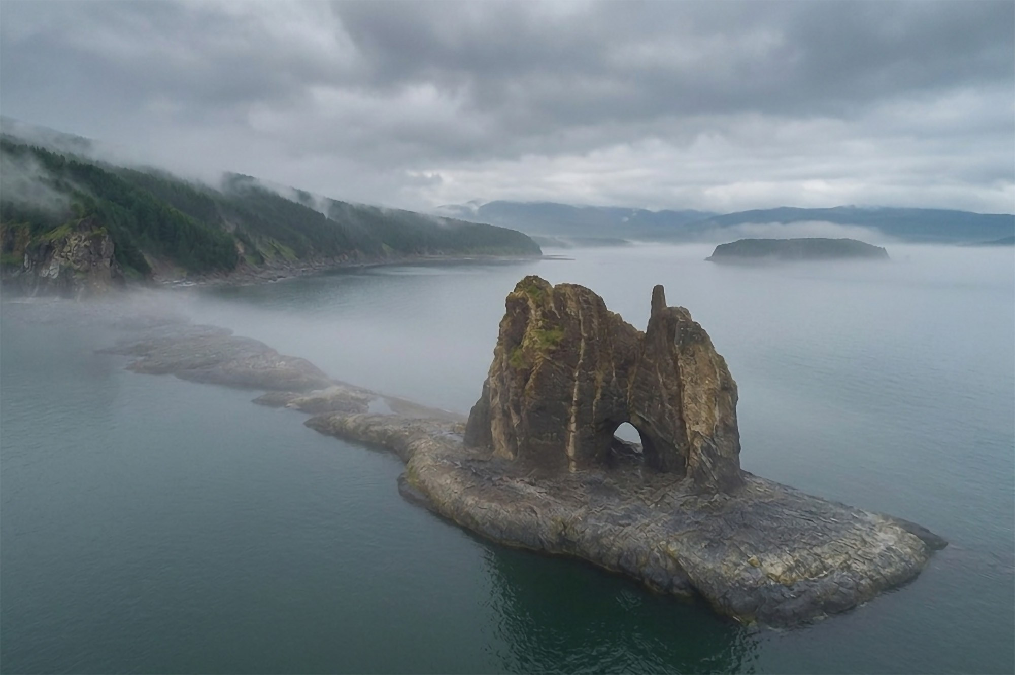 Фотоэкспедиция по Шантарам, к острову Ионы и полуострову Кони