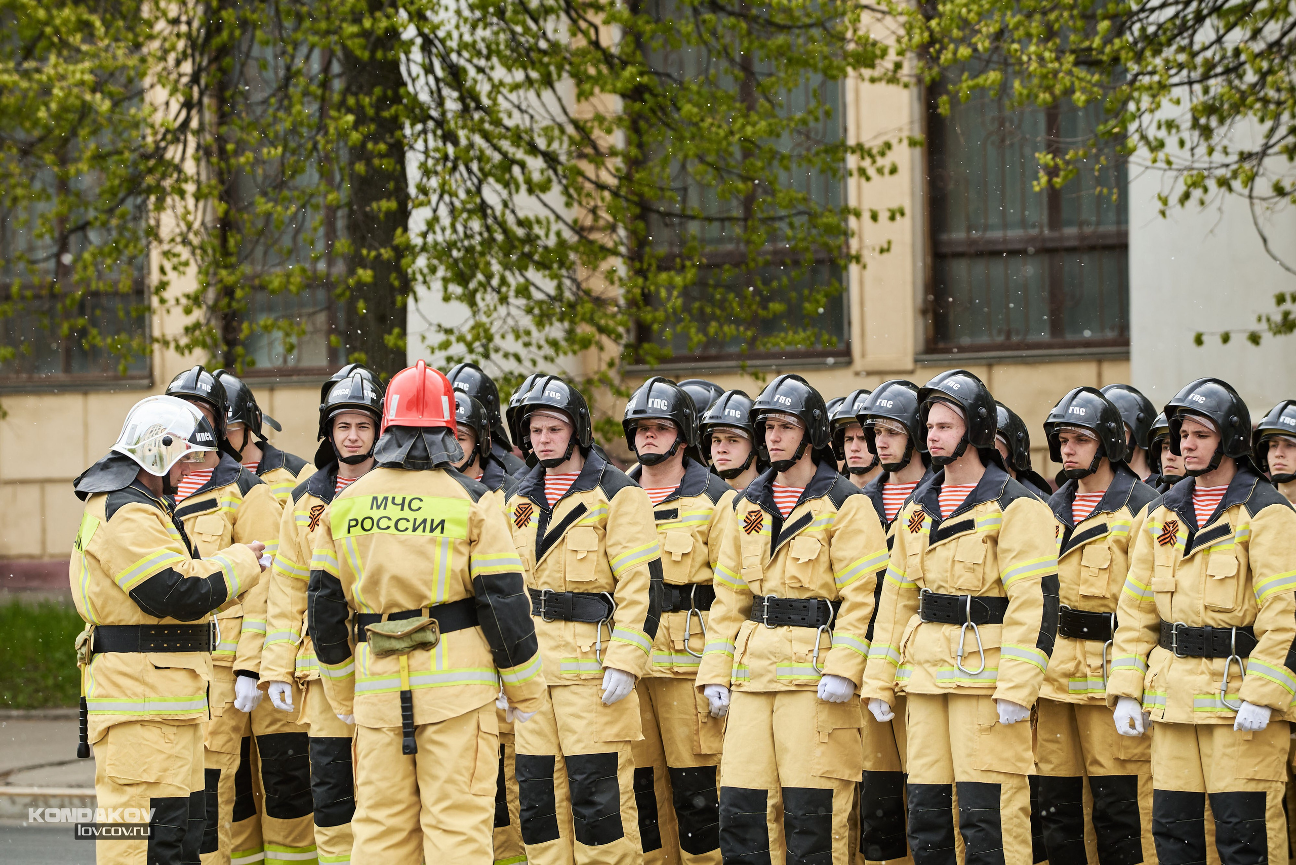 Парад в честь празднования День Победы 9 мая 2024 года в городе Иваново