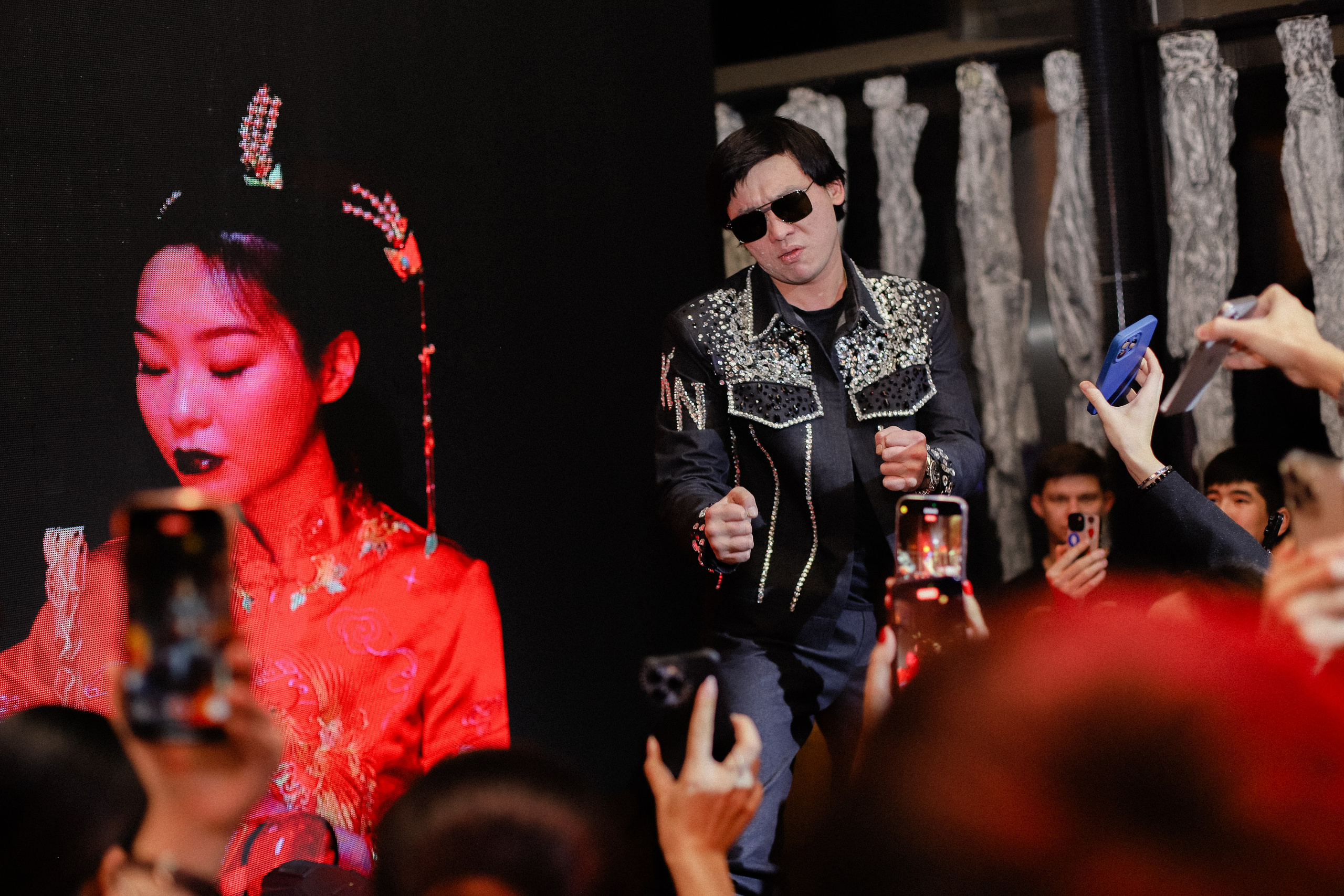 Корпоратив QM | 5.12. Фотограф в Алматы и Москве Даша Пушкина