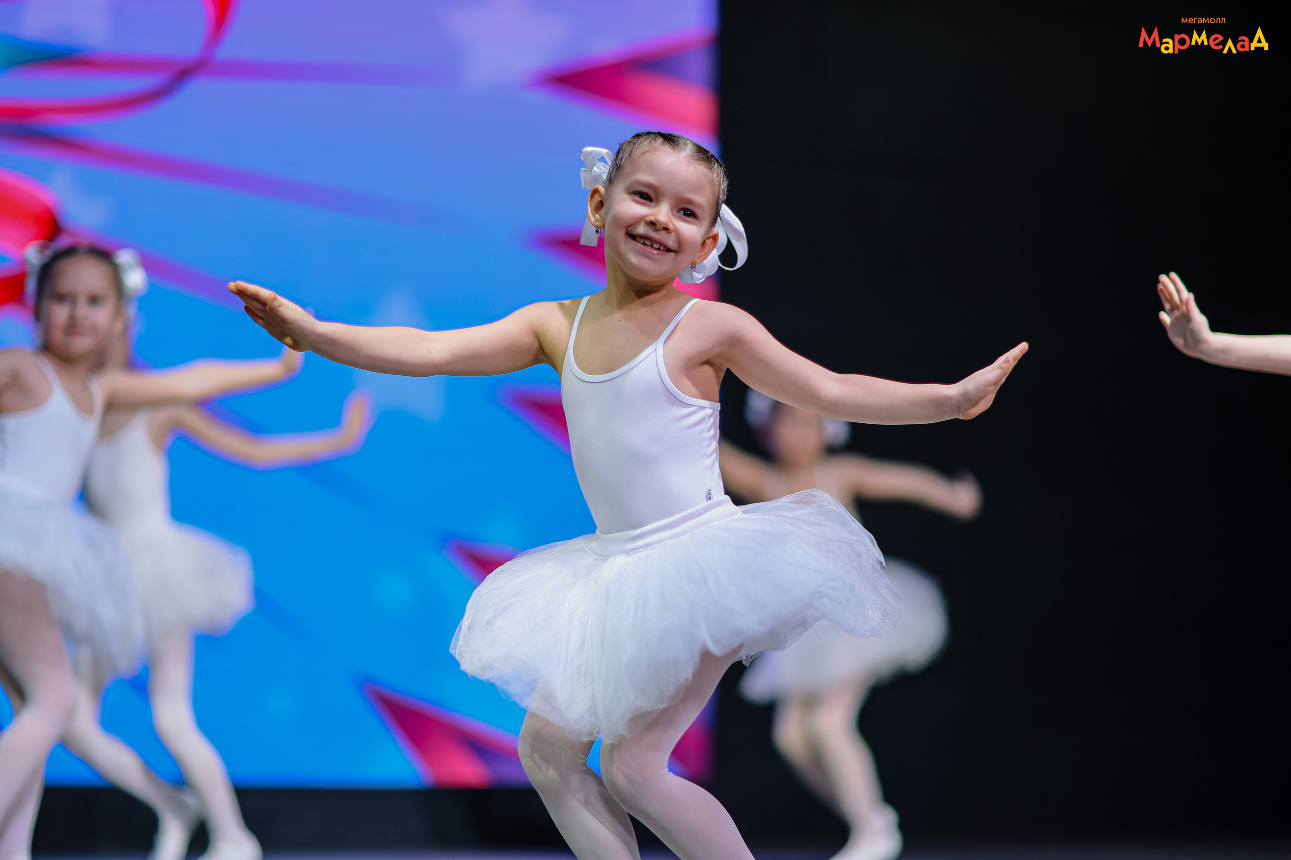 14.02 Любовь без границ в Мегамолл Мармелад. Команда специалистов в мире фотографии и видео. Детский фотограф, семейный фотограф