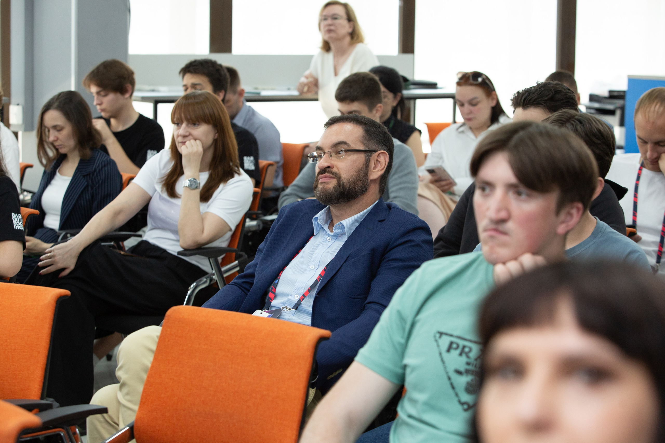 Репортажная фотосъемка во Владивостоке. Портретный, свадебный, репортажный фотограф во Владивостоке Юлиана Джули Фокс