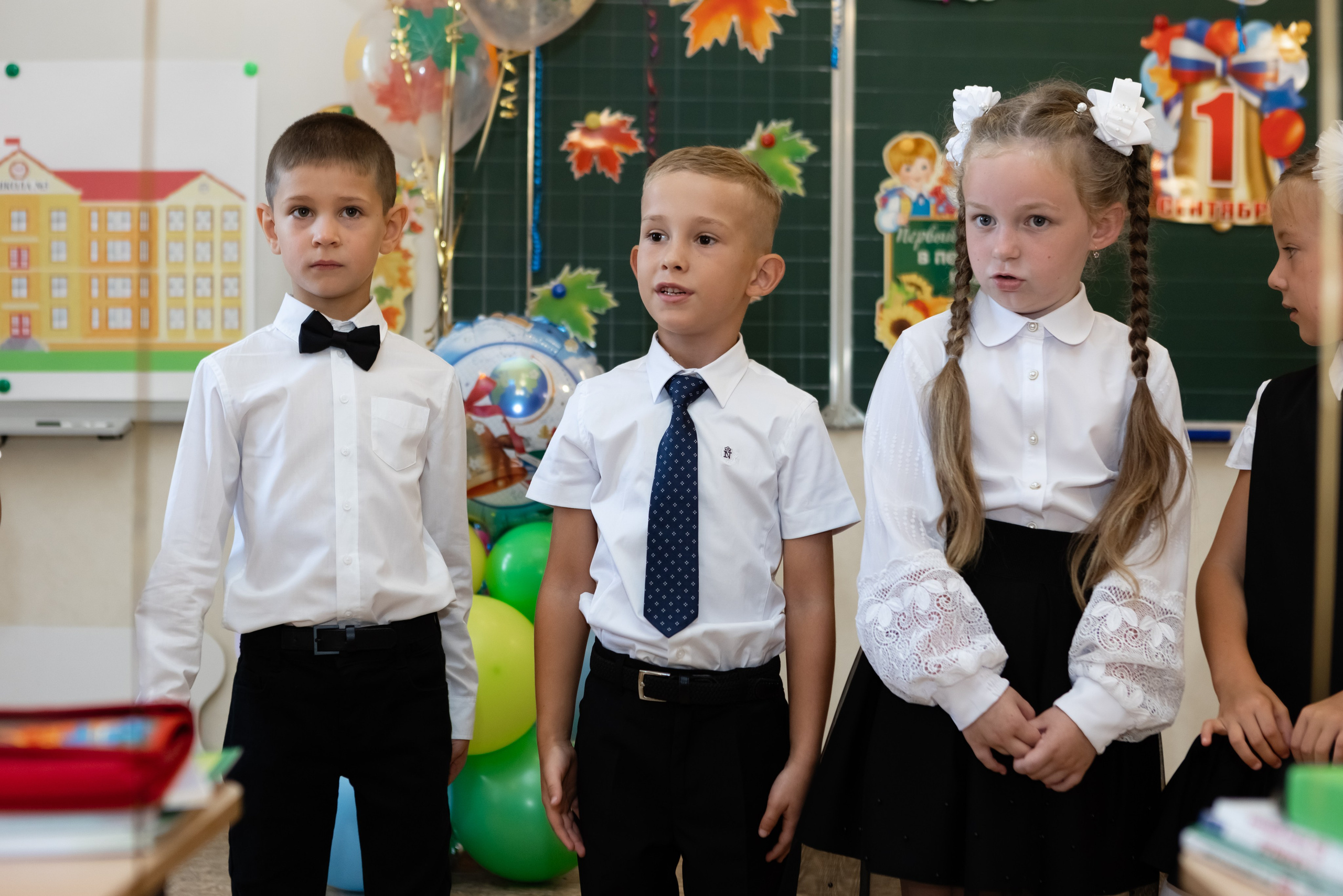 Первый раз — в первый класс. Фотосессия первоклассников 1 сентября. Свадебный фотограф, фотосъемка в Крыму, Севастополе, Симферополе, Ялте