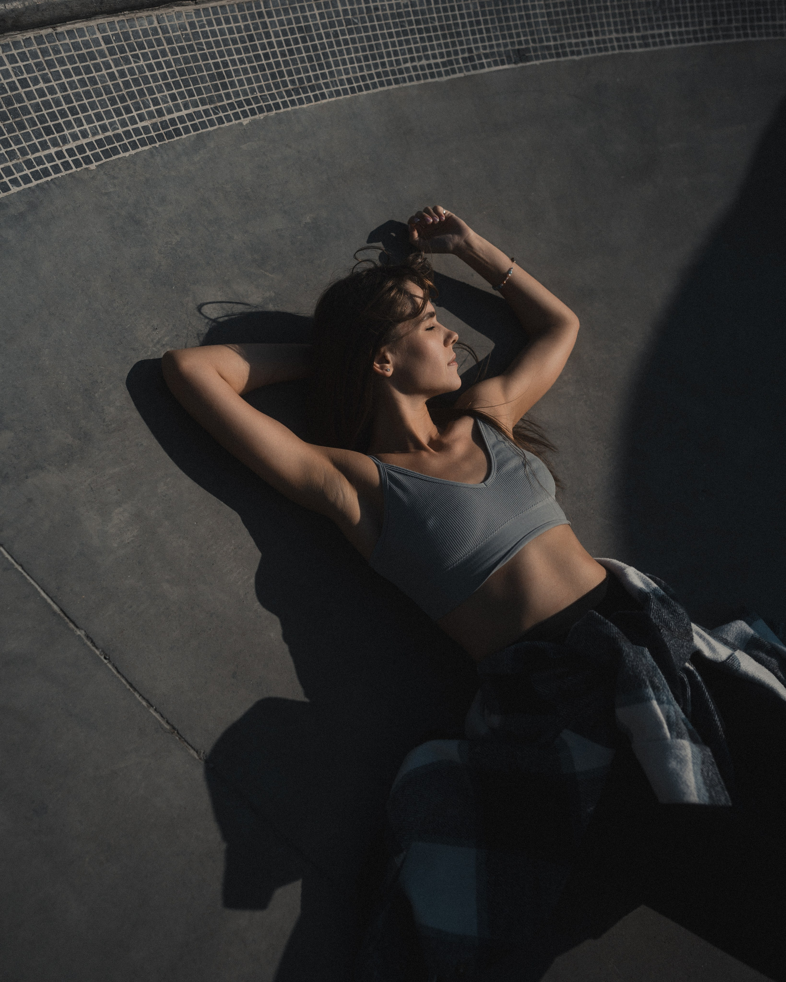 Street Photoshoot with Dasha in Uram Park — Anton Avanzato