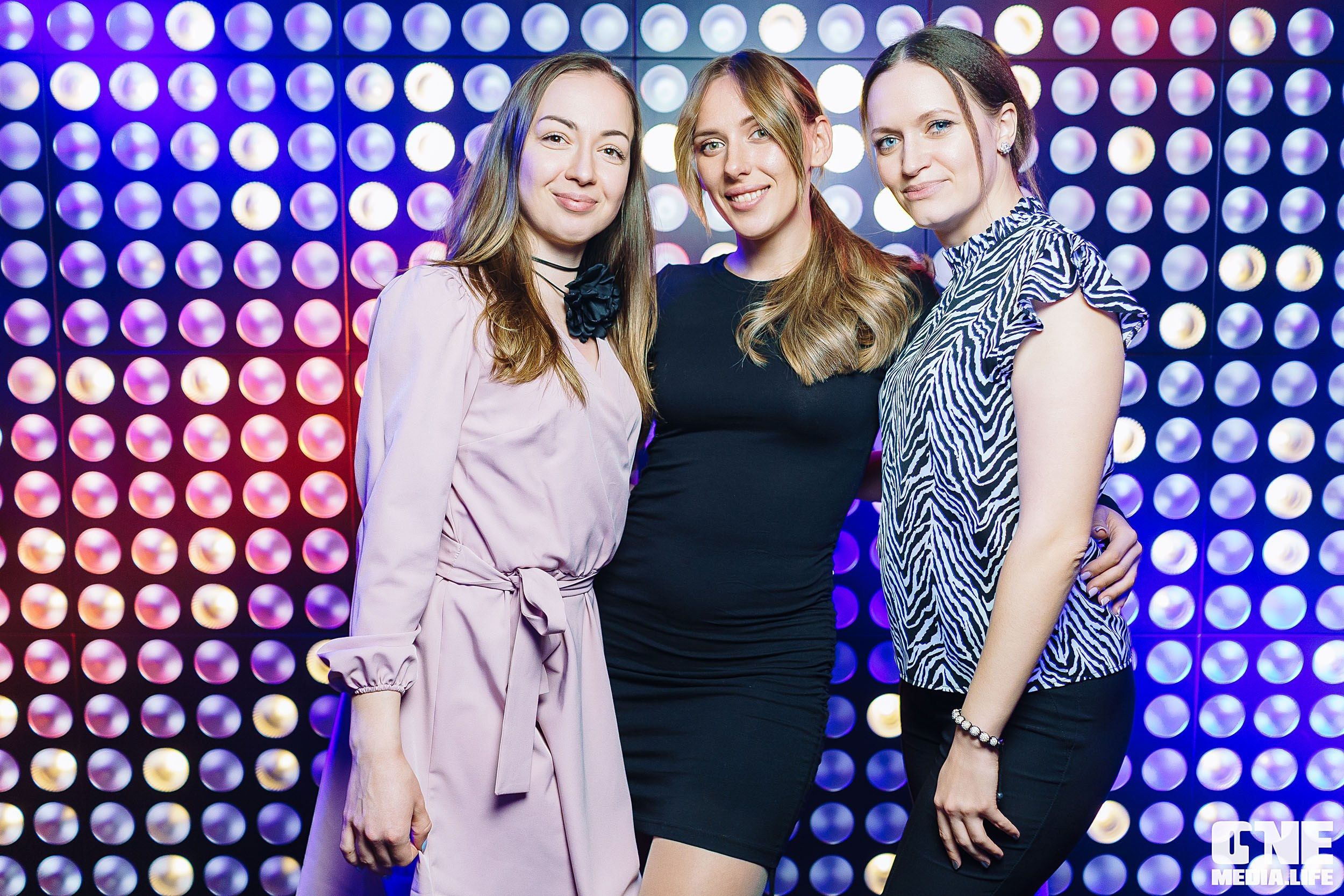 Фоторепортаж из караоке-клуба Эйфория. One Media Life: фоторепортажи, фотоотчеты с мероприятий и заведений