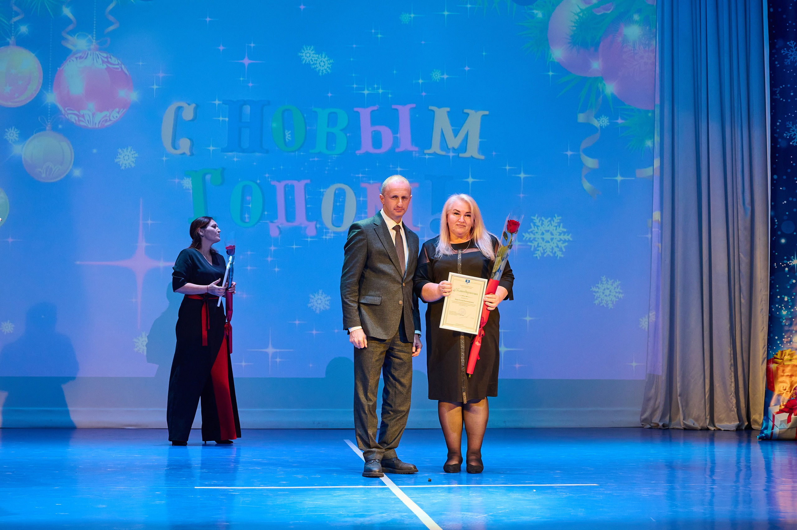 Коцерт НГ В ДК Марьина Роща. Жизнь курорта Кабардинка в фотографиях