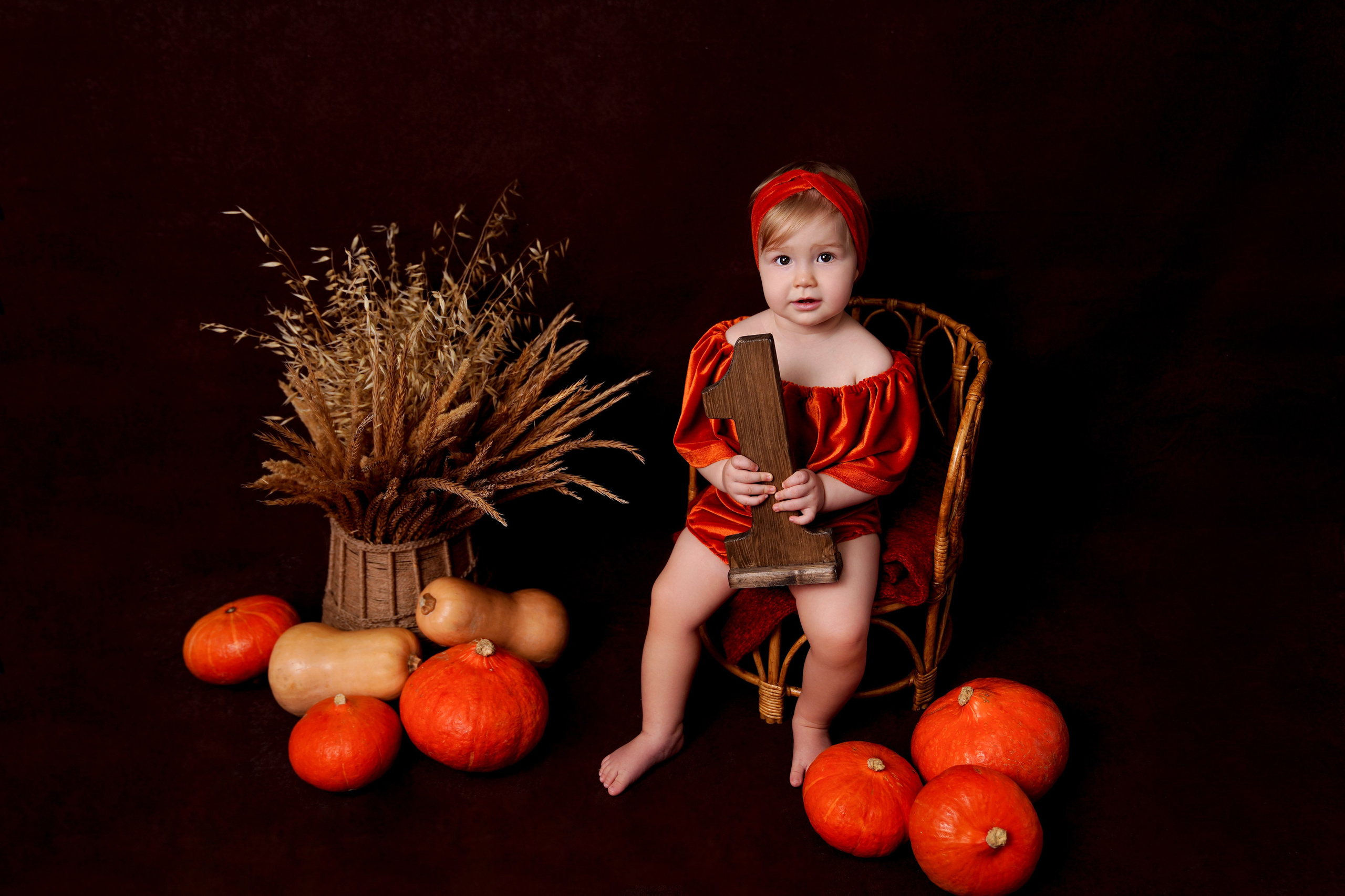 Фотосессия ГОДОВАСИЕ. Фотограф новорожденных, детей до года и беременных в Симферополе