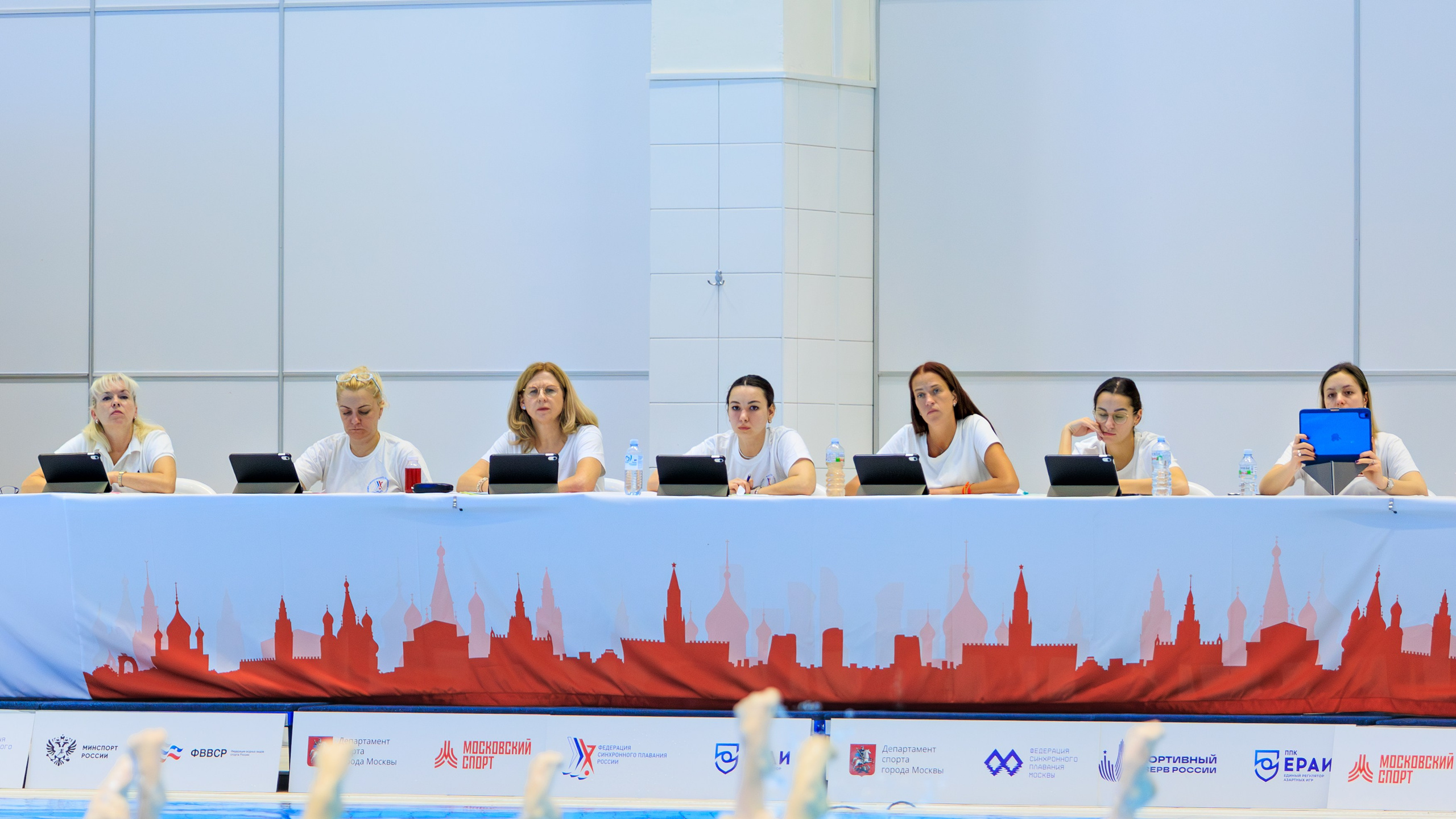 Первенство России по синхронному плаванию группа — техническая программа. Выпускные альбомы и школьный фотограф в Подольске, Троицке, Щербинке, Москве и Московской области