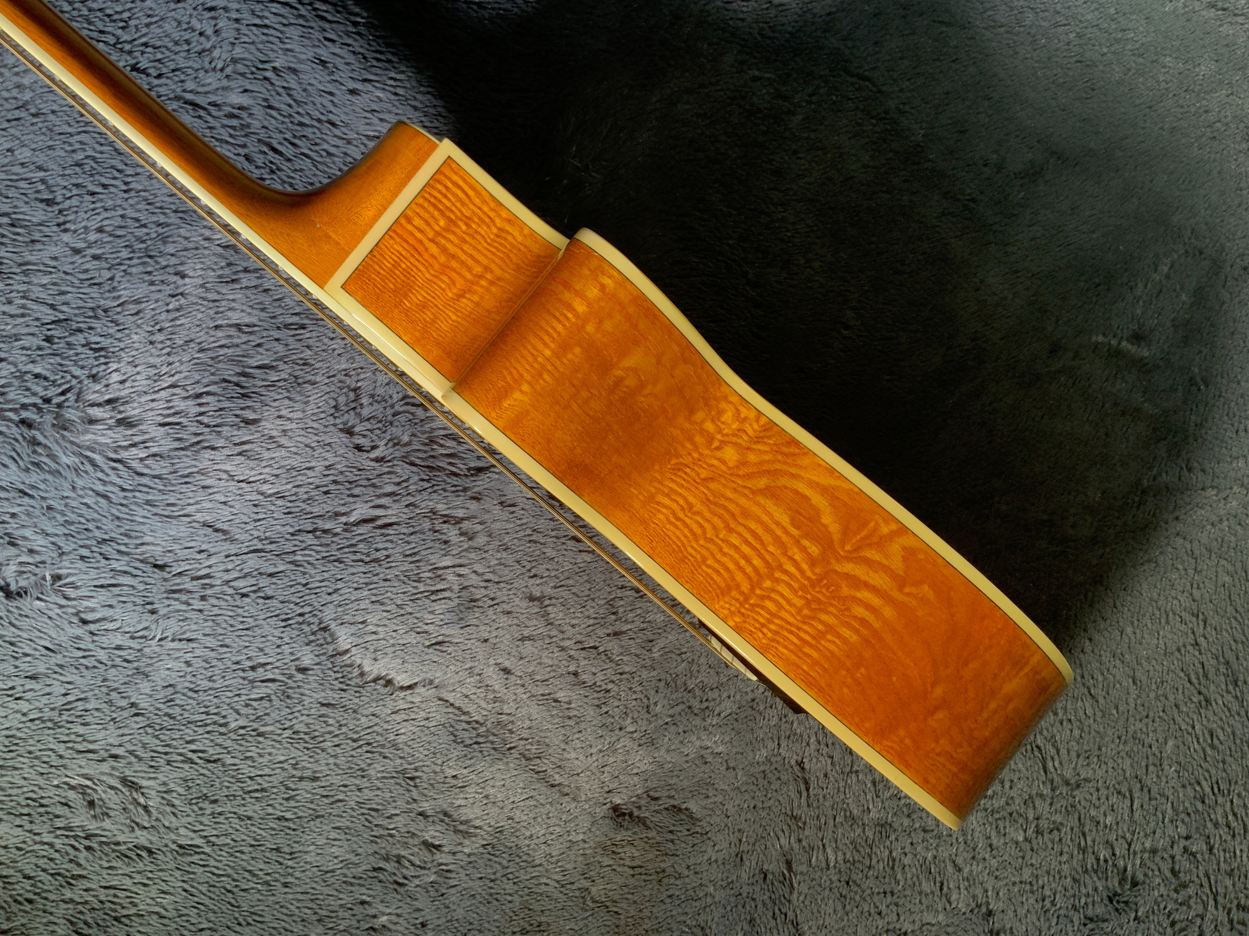 Zenn ZB22CE Hand Crafted Acoustic Bass by Classic Pro