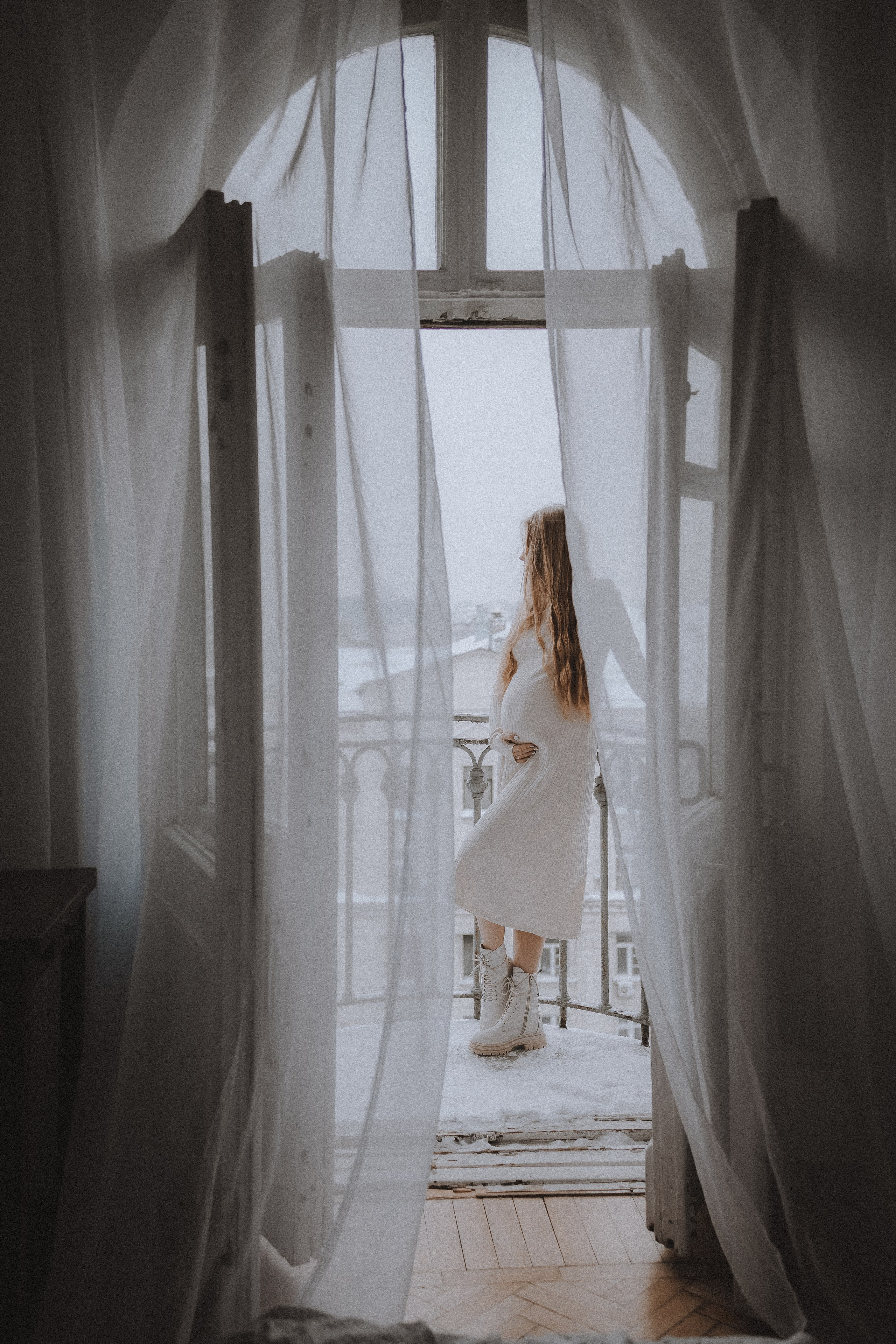 красивая фотосессия беременности в москве, фотосессия беременности в москве, фотосессия беременности с мужем в москве, фотосессия в светлой фотостудии в москве, топ фотограф беременности в москве, фотосессия беременности под ключ в москве, стильая фотосессия беременности в москве, нежная фотосессия беременности в москве, заказать фотосессию беременности в москве, ню фотосессия беременности в москве, фотосессия беременности на циклораме