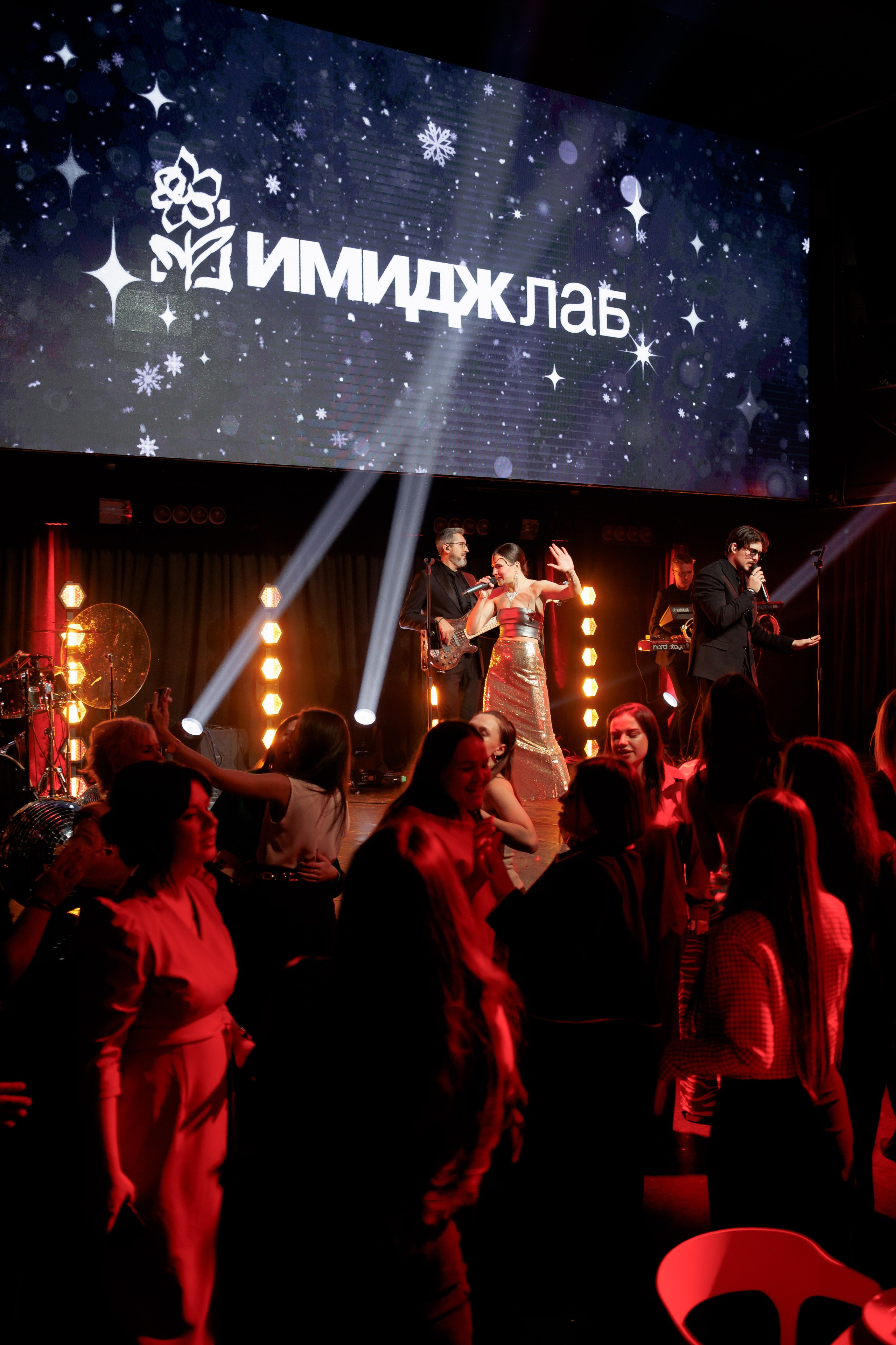 Опытный фотограф на корпоратив в Нижнем Новгороде. Свадебный и семейный фотограф в Нижнем Новгороде и Москве