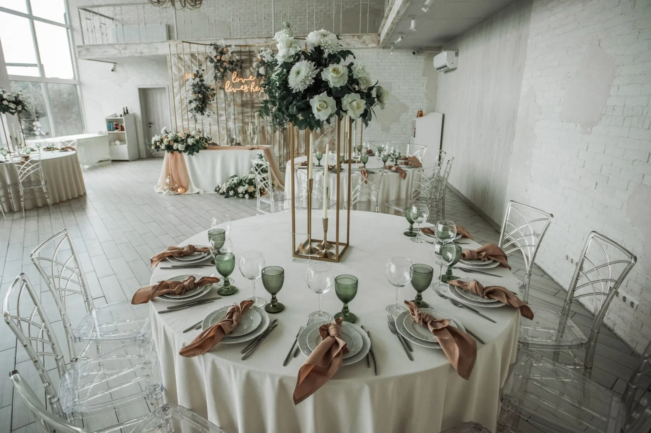 Лучшие свадебные площадки Москвы: ТОП 6 мест, где сбываются мечты. Свадебный и семейный фотограф Москва, Звенигород, Одинцово, Можайск,