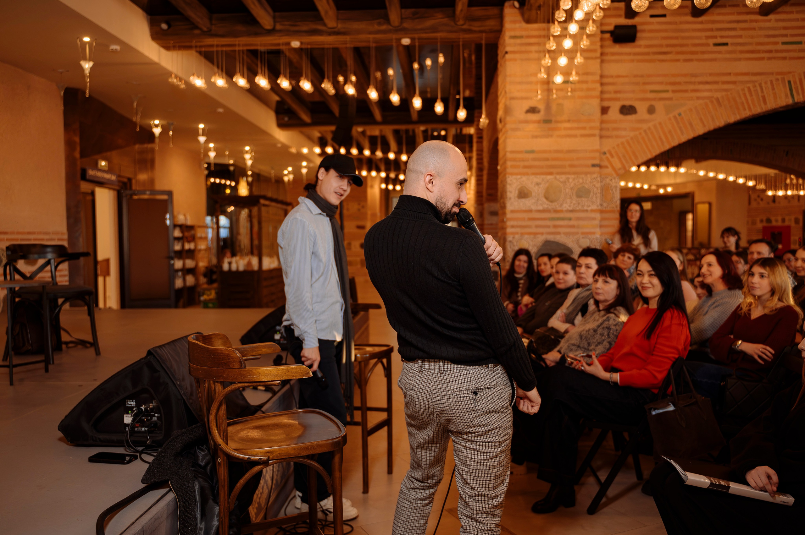 Репортажная съемка, съемка мероприятия, проект factor.by, финалист factor.by, Шамхал хачатурян, Ибрагим Карасов, фактор бай, фотограф Ольга Шаповалова, съемка фанатов, минск, беларусь