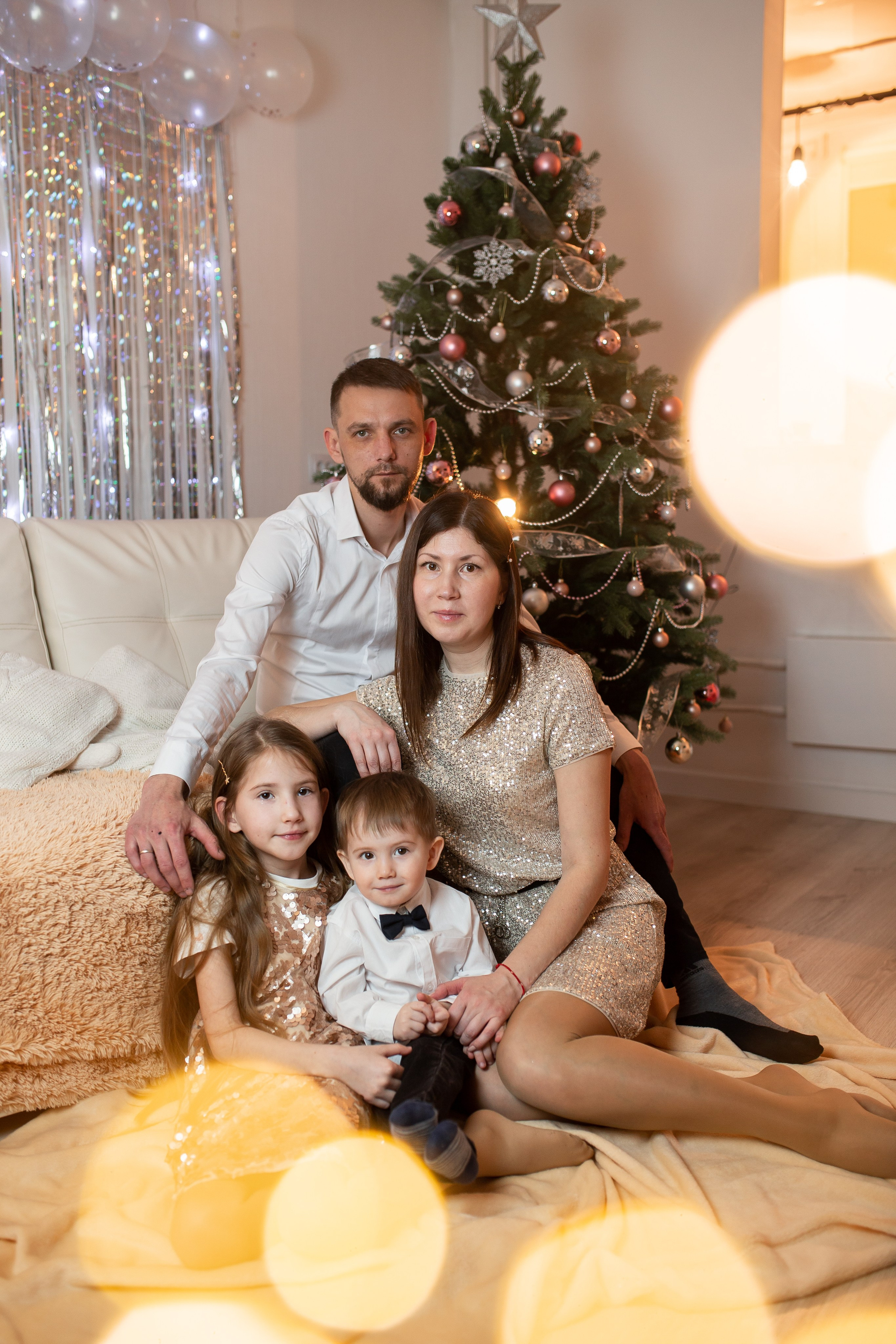 #фотографтольятти #фотографтлт #семейнаяфотосессия #домашняяфотосессиятольятти #мамытольятти #тлт #тольятти #фотоистория #семейныетрадиции #новогодняяфотосессиятольятти #фотограф