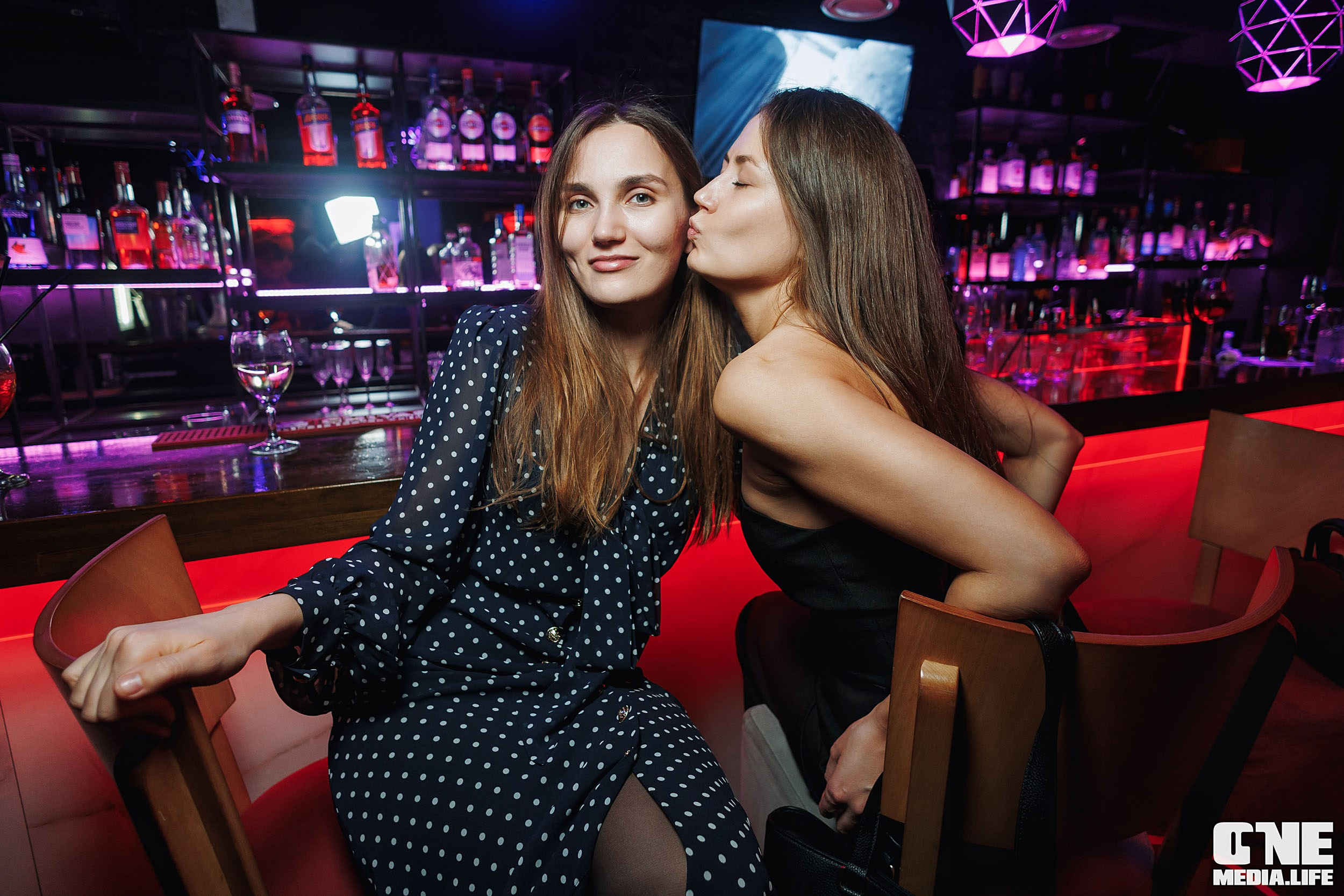 Фоторепортаж из бара Secret. One Media Life: фоторепортажи, фотоотчеты с мероприятий и заведений