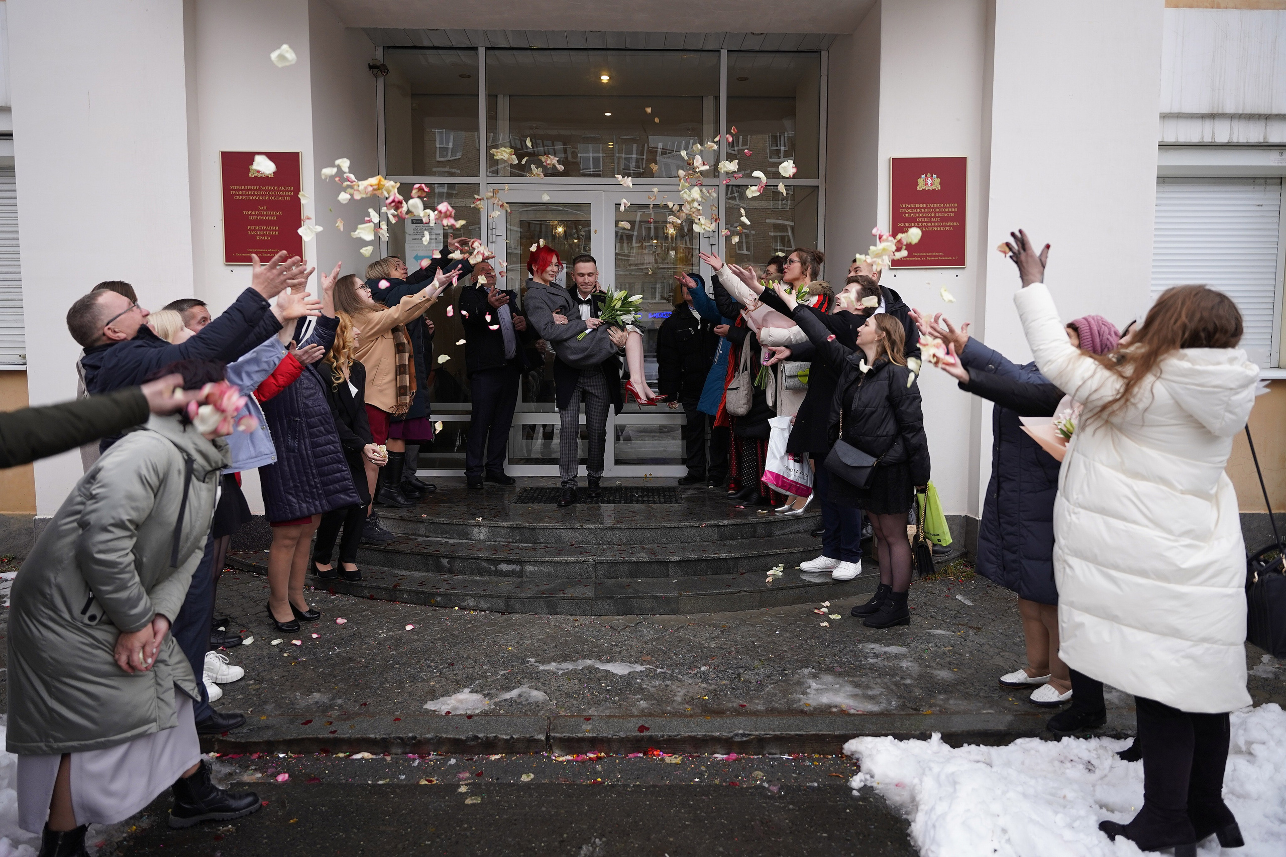 КИРИЛЛ И ВИКТОРИЯ. Свадебный фотограф Наталья Помазкина | Репортаж Екатеринбург Москва