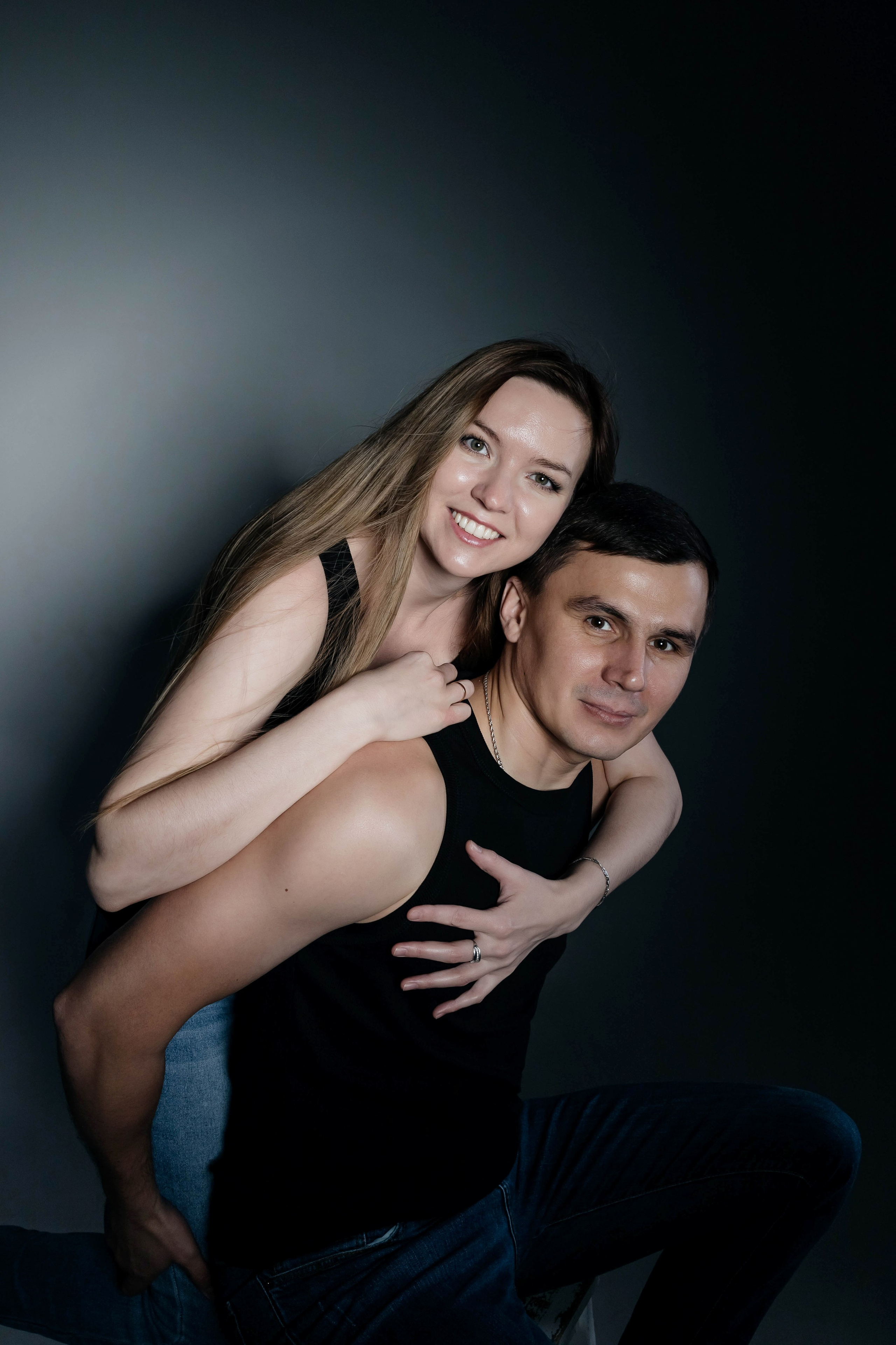 Love story для прекрасной пары Земфиры с мужем. Женский фотограф в Оренбурге Ирина Заводчикова