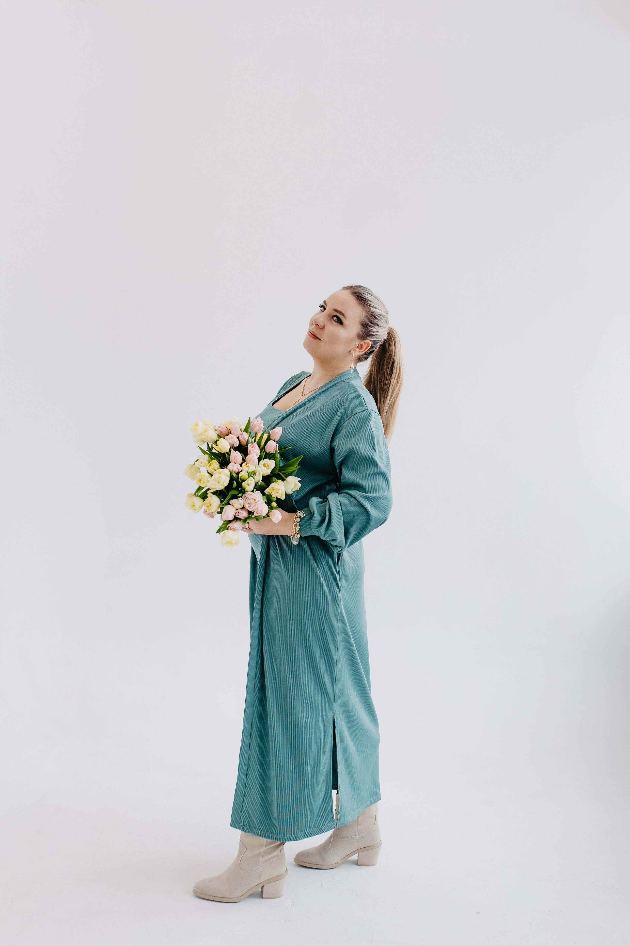 Portrait. Свадебный и семейный фотограф в Алматы Laura Dosmann